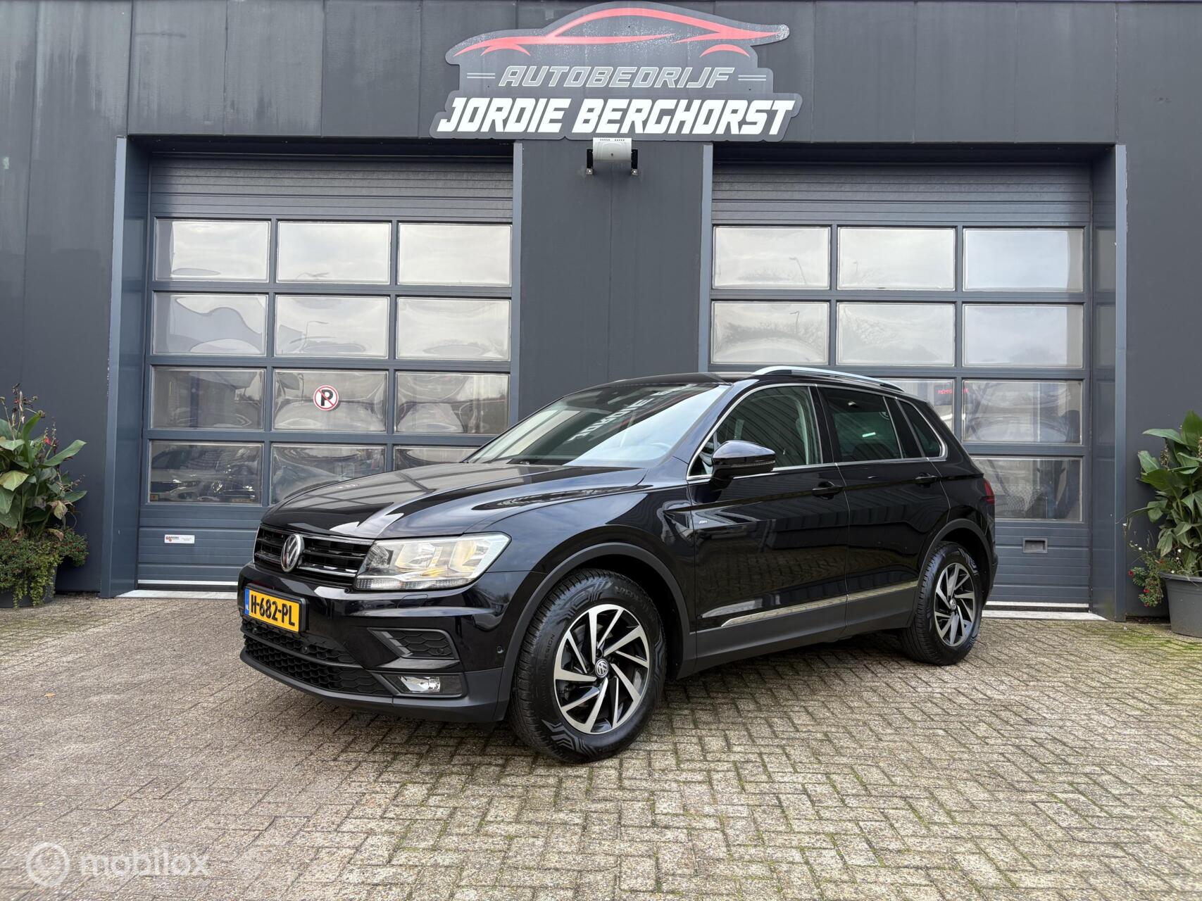 Volkswagen Tiguan 1.5 TSI Comfortline Business 2019 - voorkant