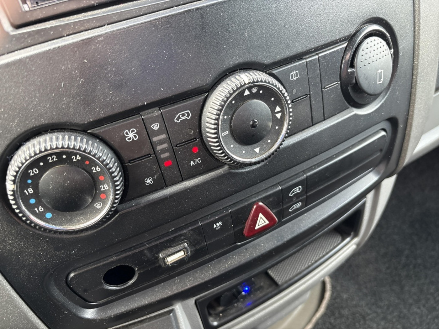 Foto van Mercedes-Benz 906 Ka 35 Sprinter 319cdi