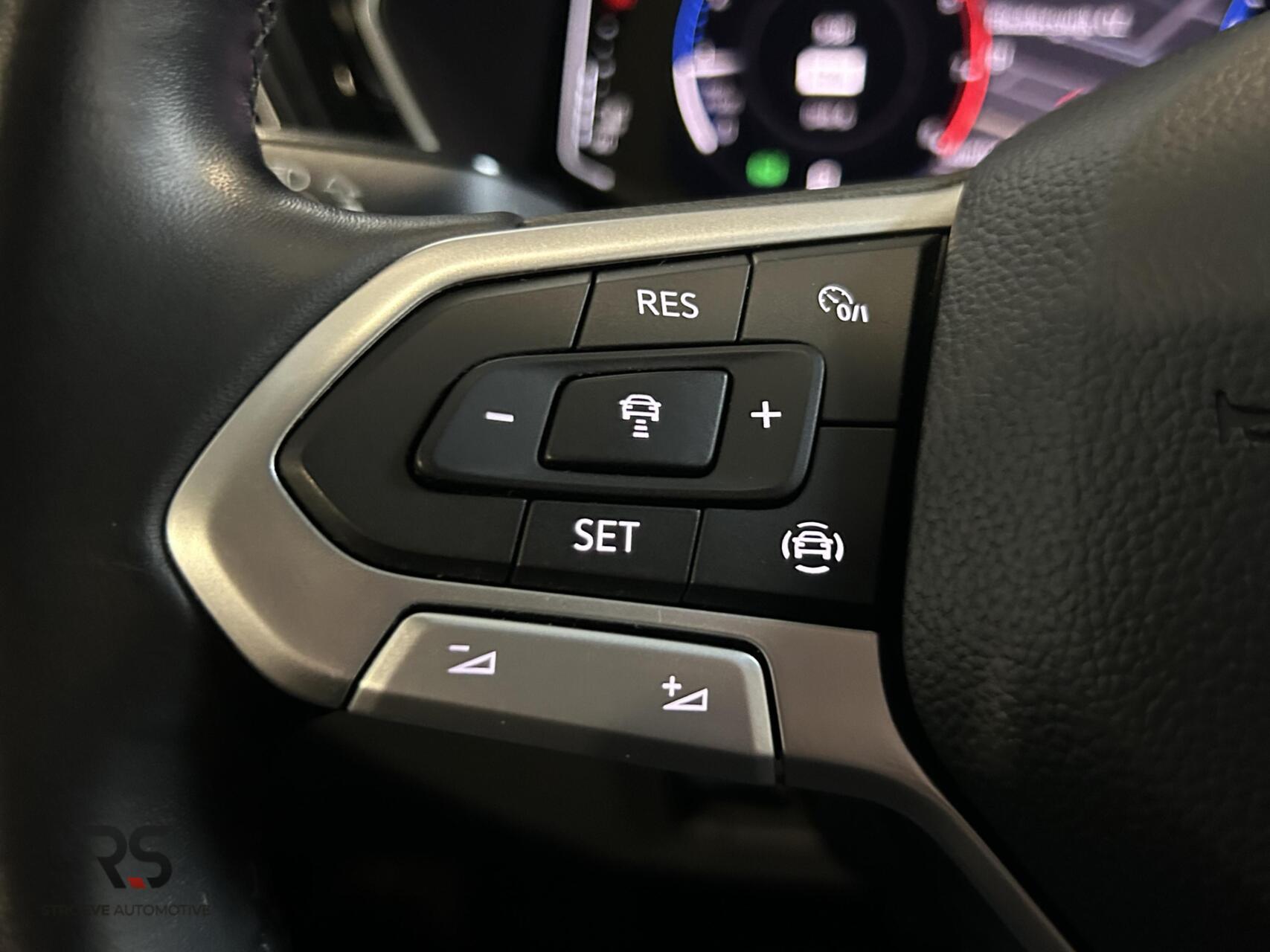Foto van Volkswagen T-cross