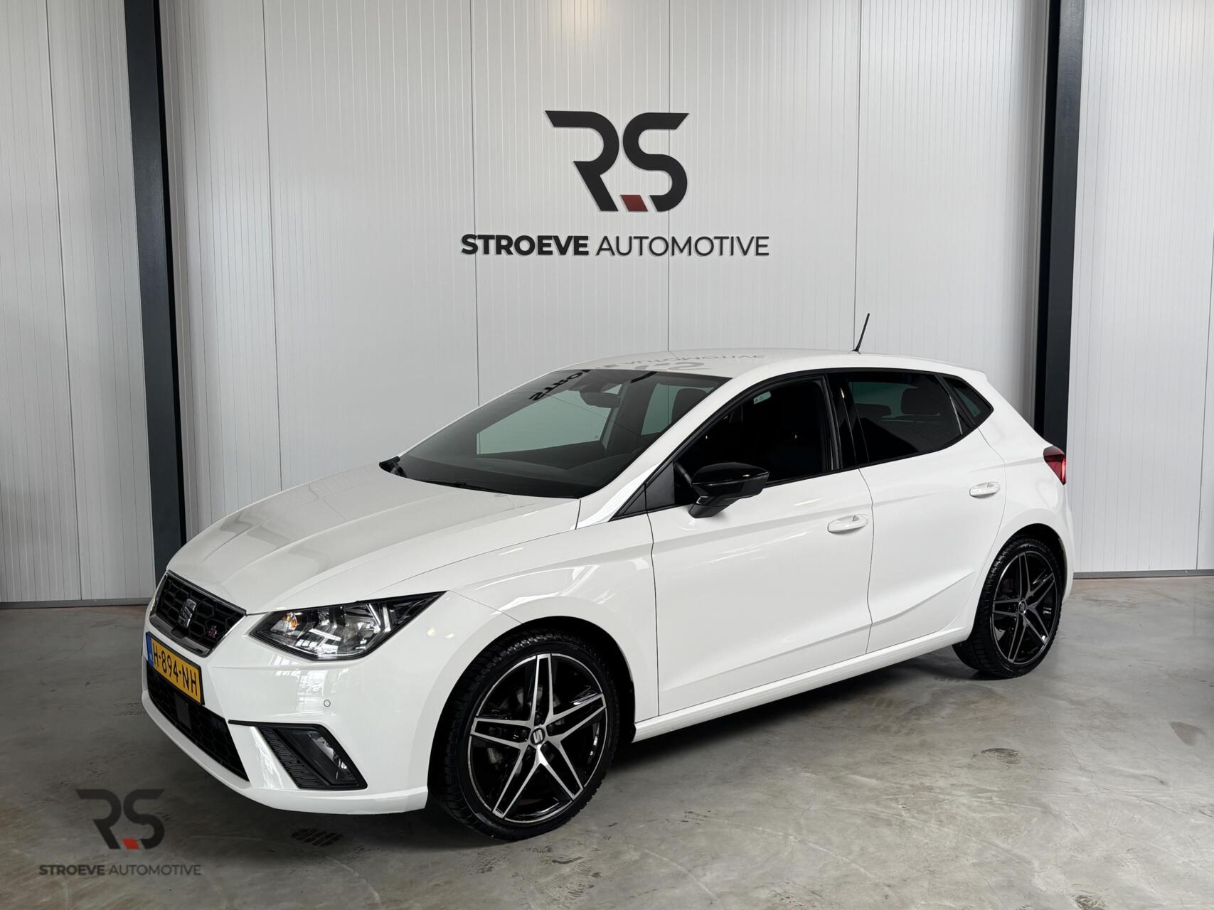 Seat Ibiza 1.0 TSI 115 pk DSG FR Buss Intense | Navi | Virtual | Cruise | Camera | PDC | CarPlay | 18" | Clima | Org NL | 2020 - voorkant