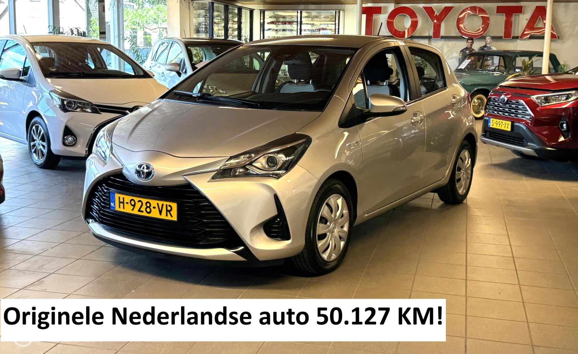 Toyota Toyota Yaris Hybrid 1.5 Hybrid Active Airco, Camera NL-auto 2020 - voorkant