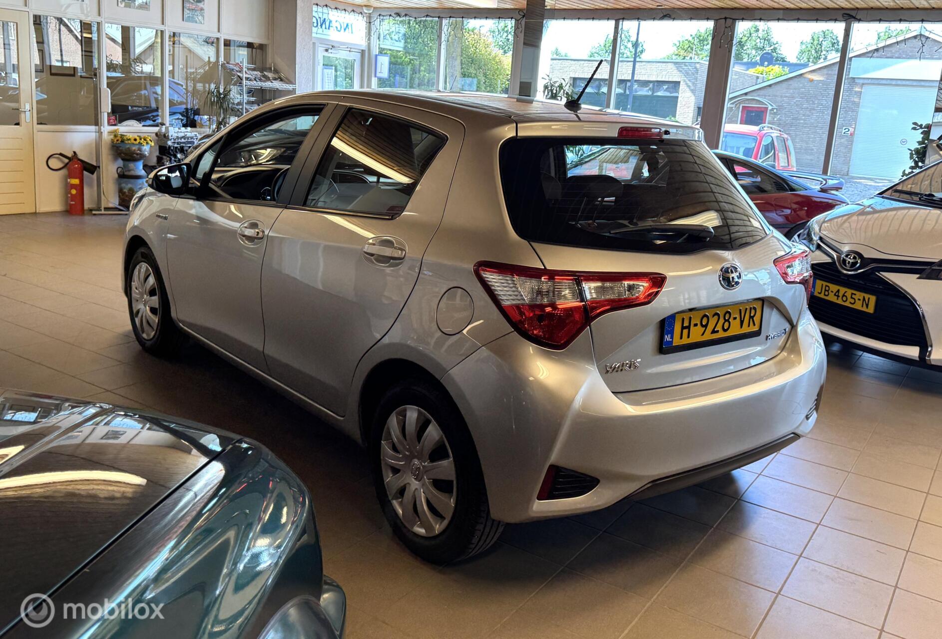Foto van Toyota Toyota Yaris Hybrid