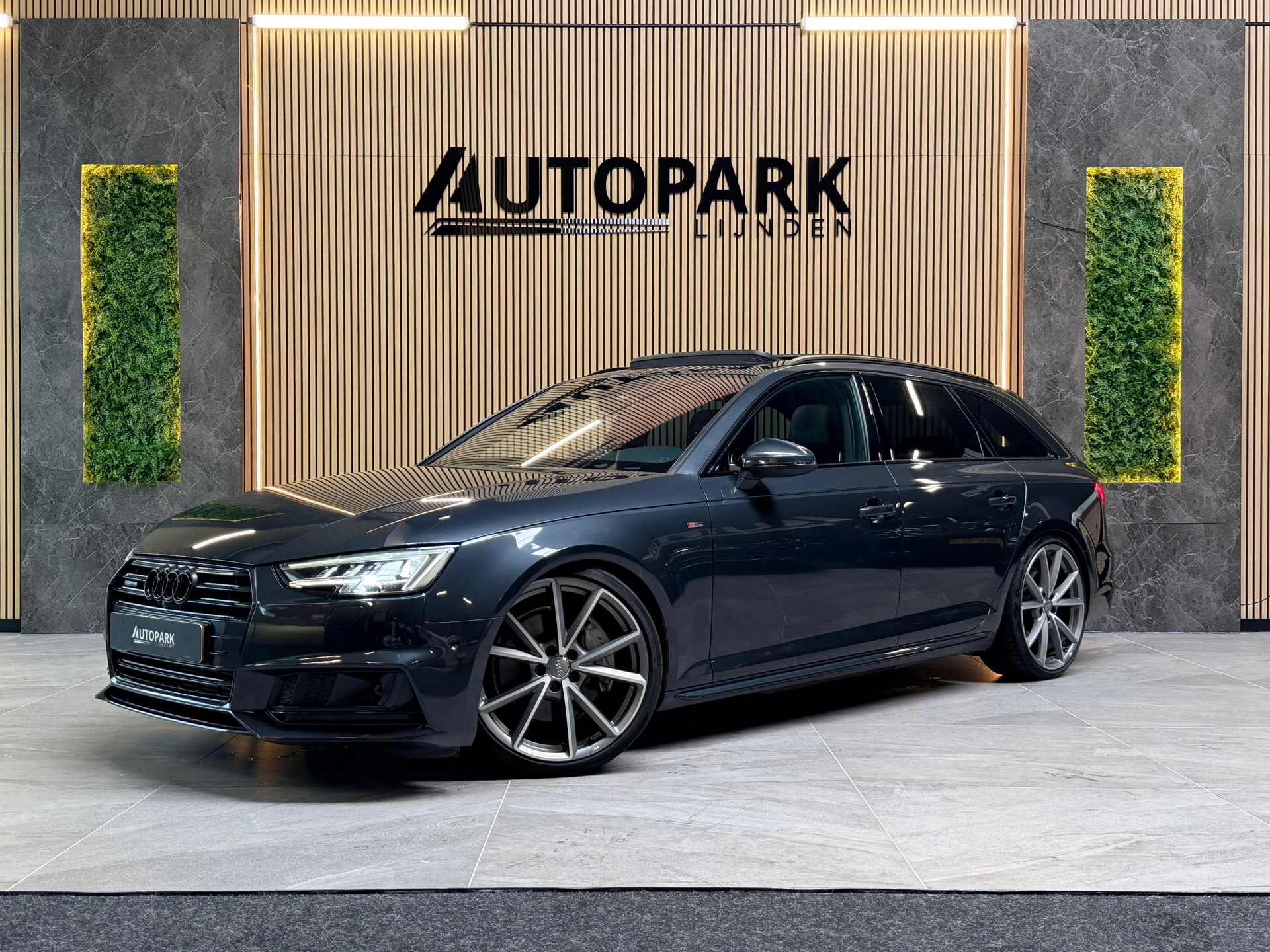 Audi A4 Avant 2.0 TFSI quattro Design Pro Line Plus PANO|MASSAGE|360 CAM|KEYLESS|DEALER ONDERHOUDEN|ACC|DODEHOEK|SFEERVELICHTING| 2017 - voorkant