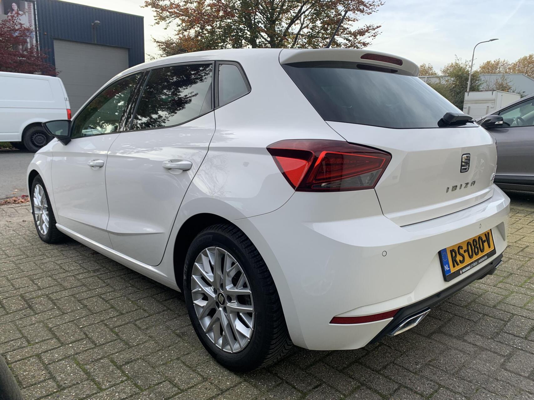 Foto van Seat Ibiza