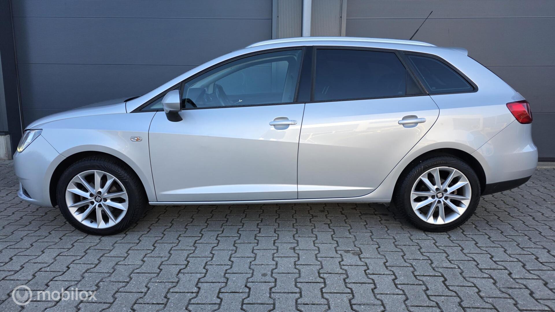 Foto van Seat Ibiza ST