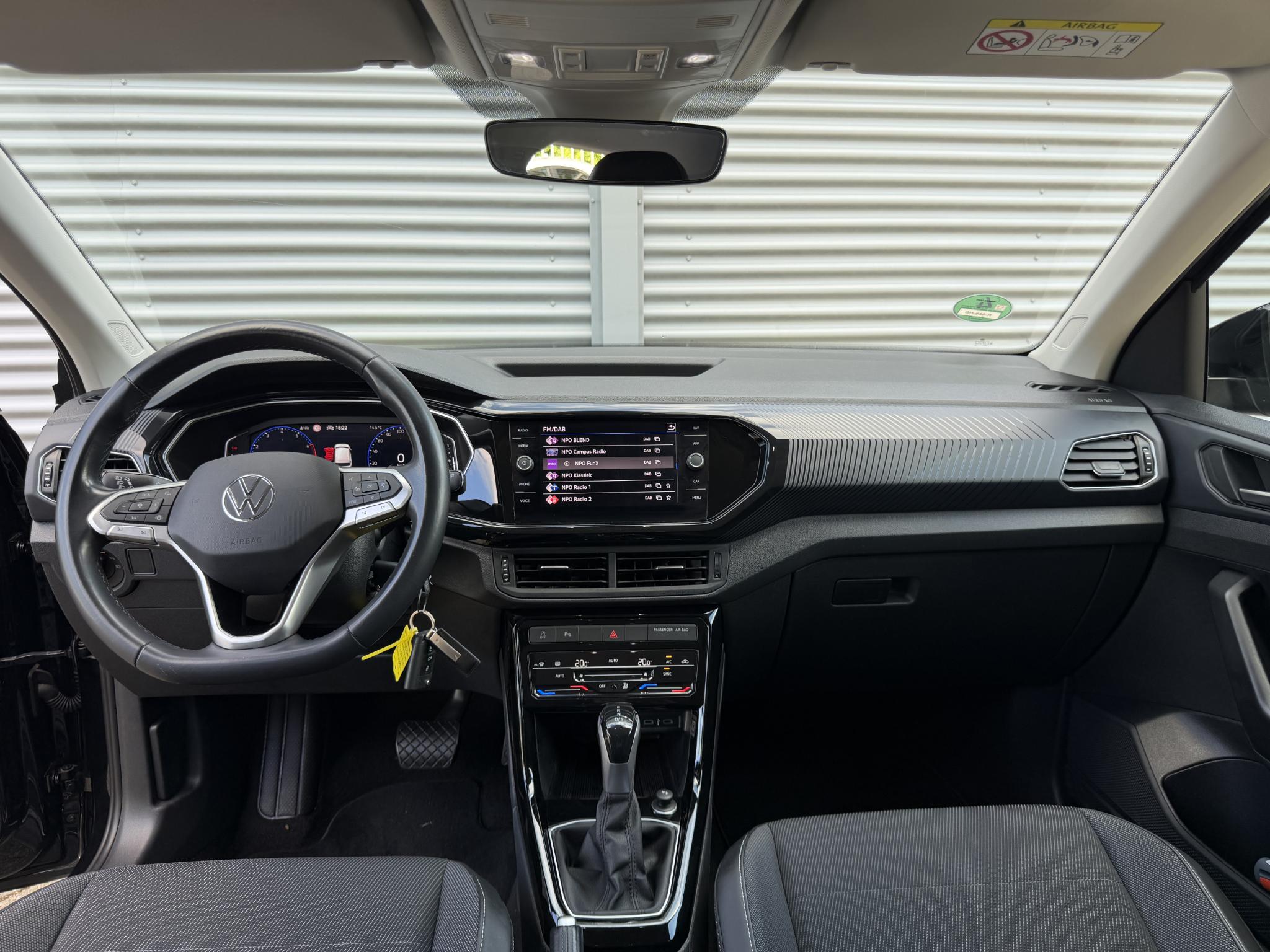 Foto van Volkswagen T-cross