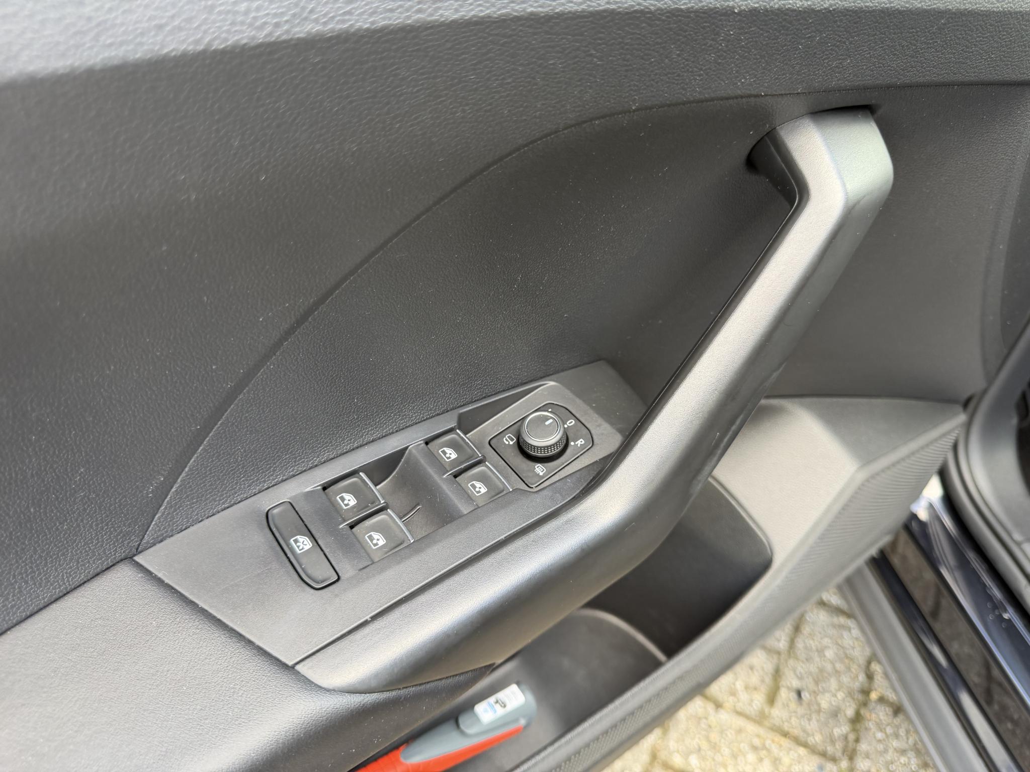 Foto van Volkswagen T-cross