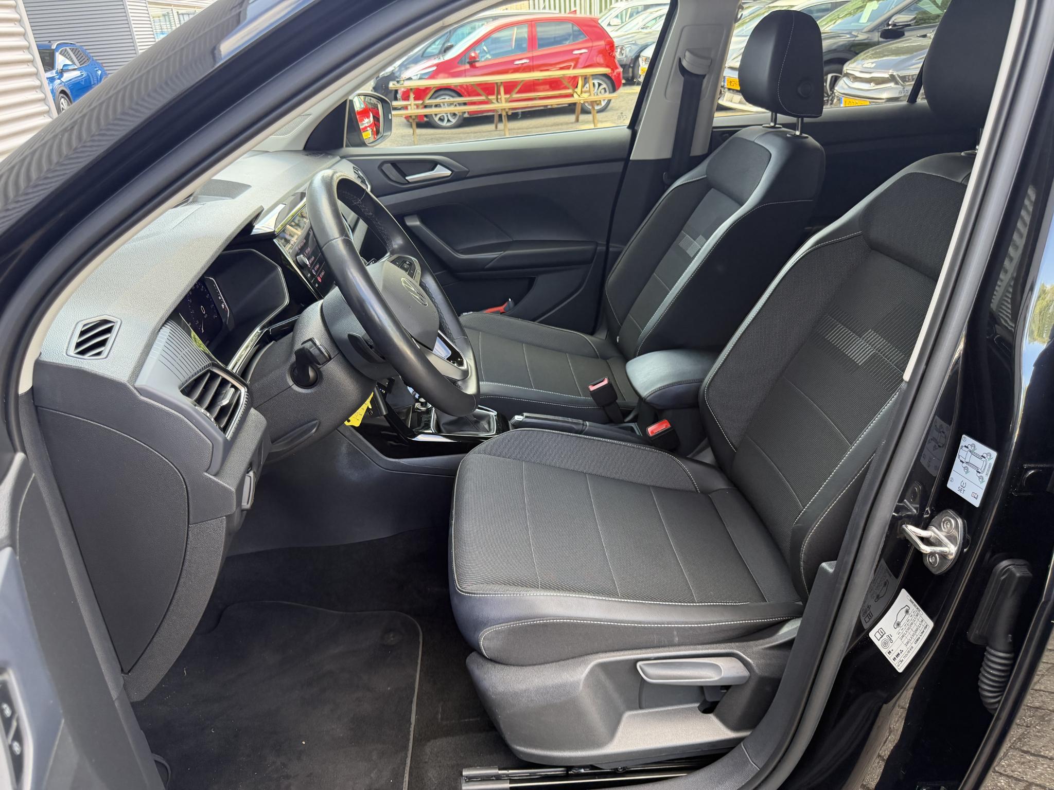 Foto van Volkswagen T-cross