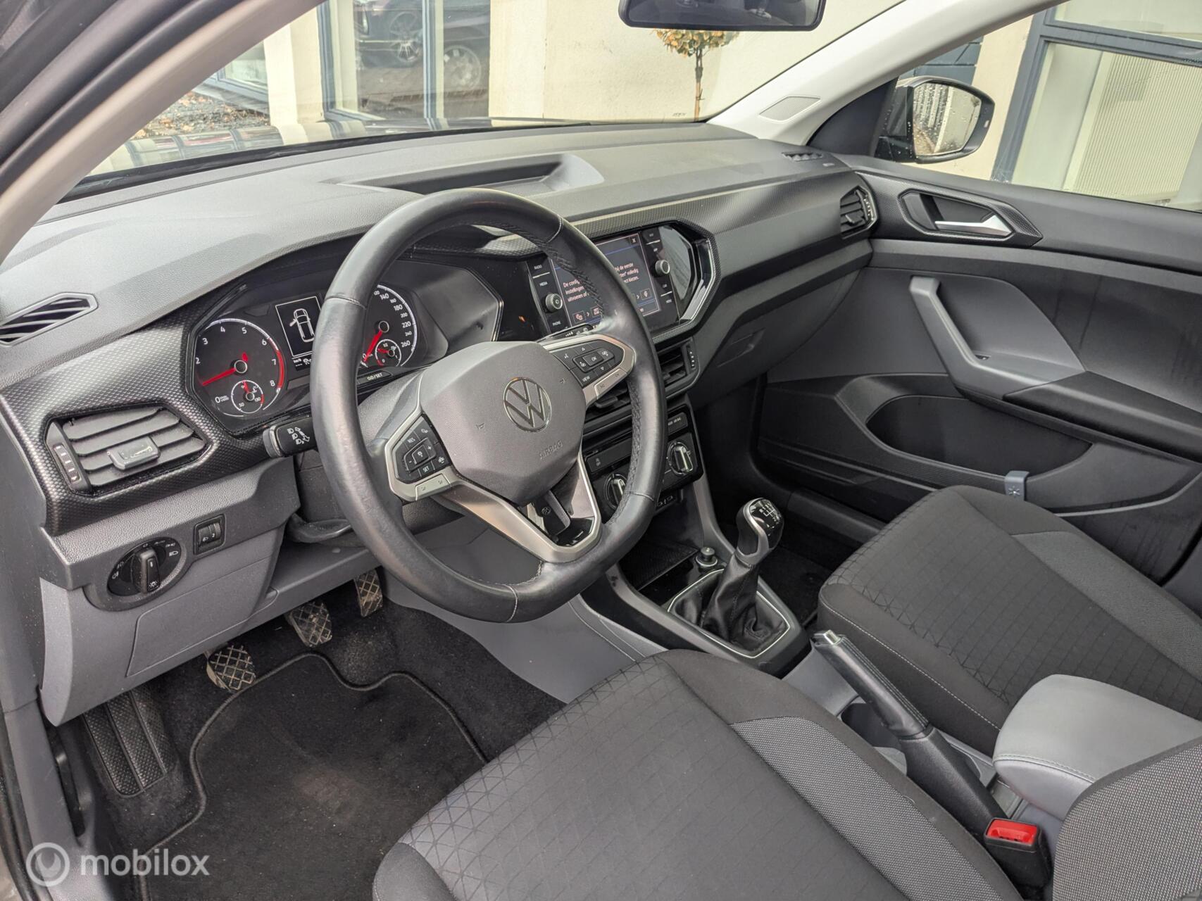 Foto van Volkswagen T-cross