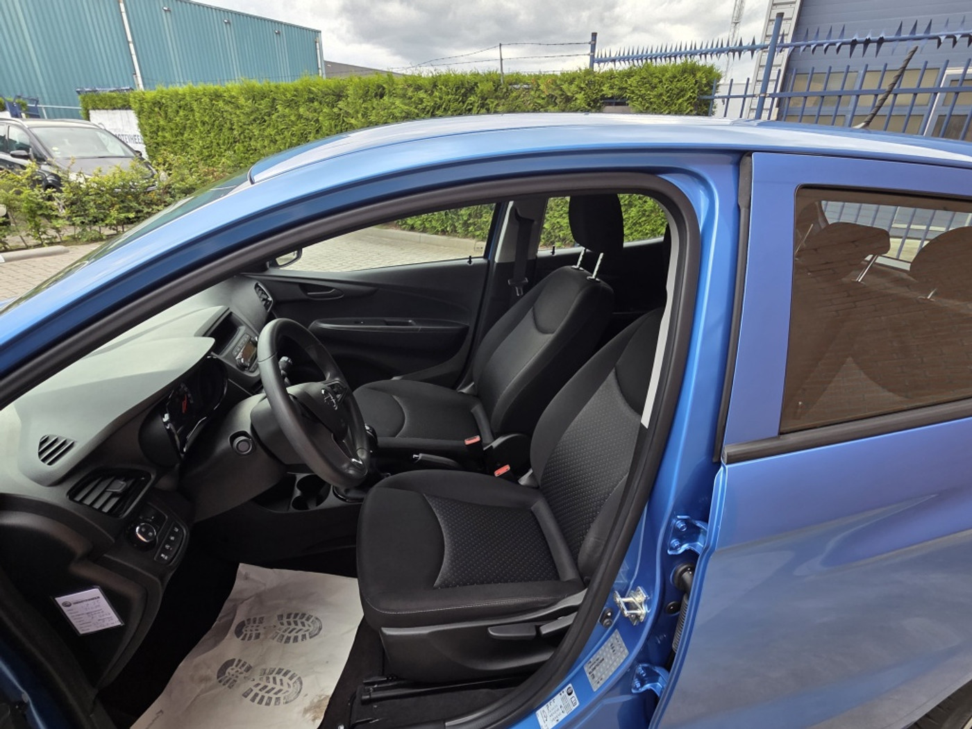 Foto van Opel Karl / Viva