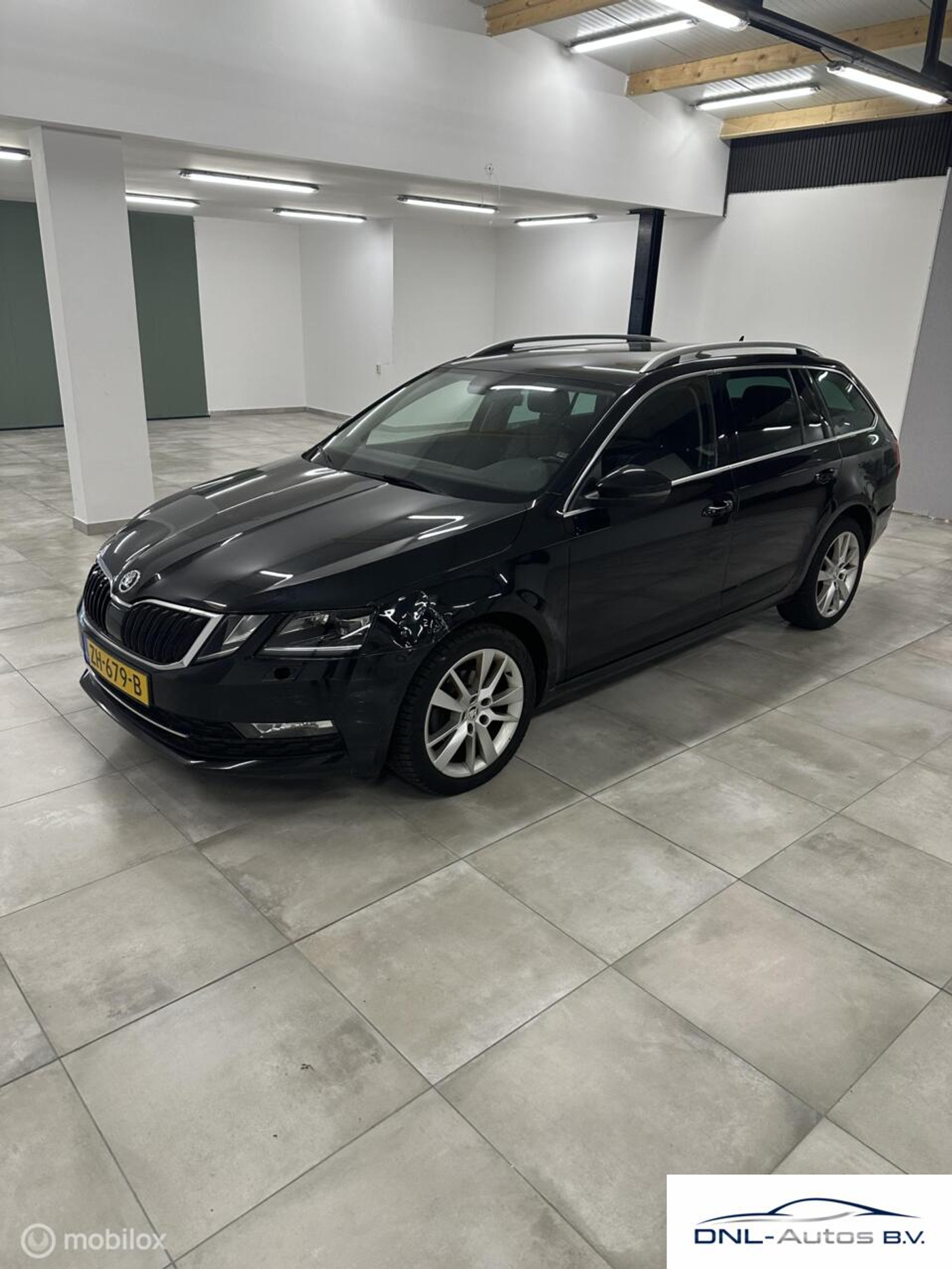 Skoda Octavia 1.6 TDI EXPORT 2019 - voorkant