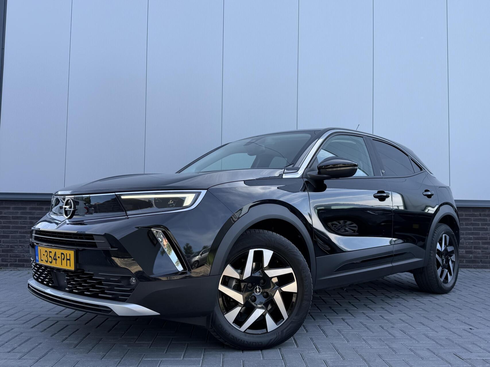 Opel Mokka Business Elegance 50-kWh 7.4kw bl. 2021 - voorkant