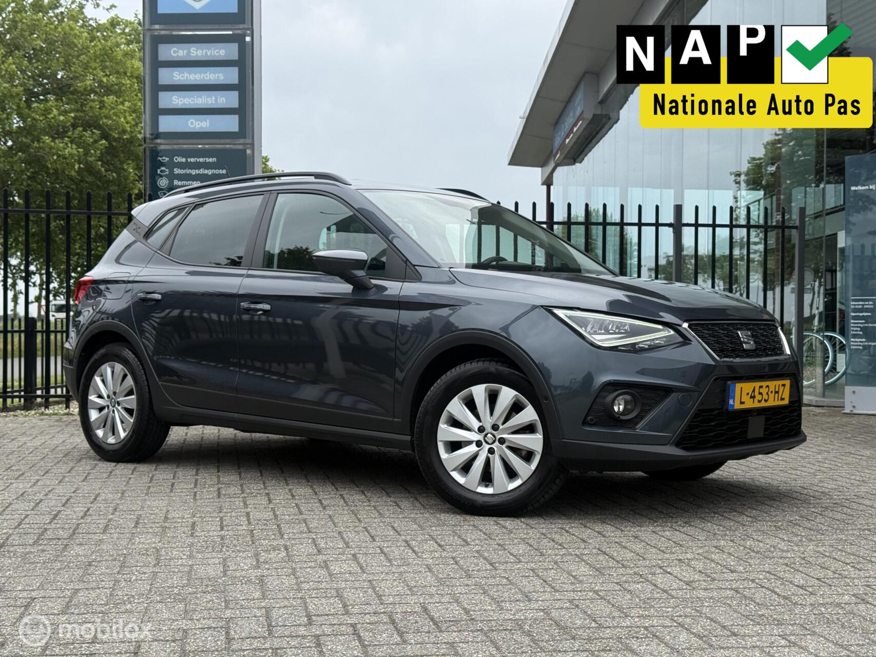 Seat Arona 1.0 TSI Business | Leer | Camera | ACC | Virtual 2021 - voorkant