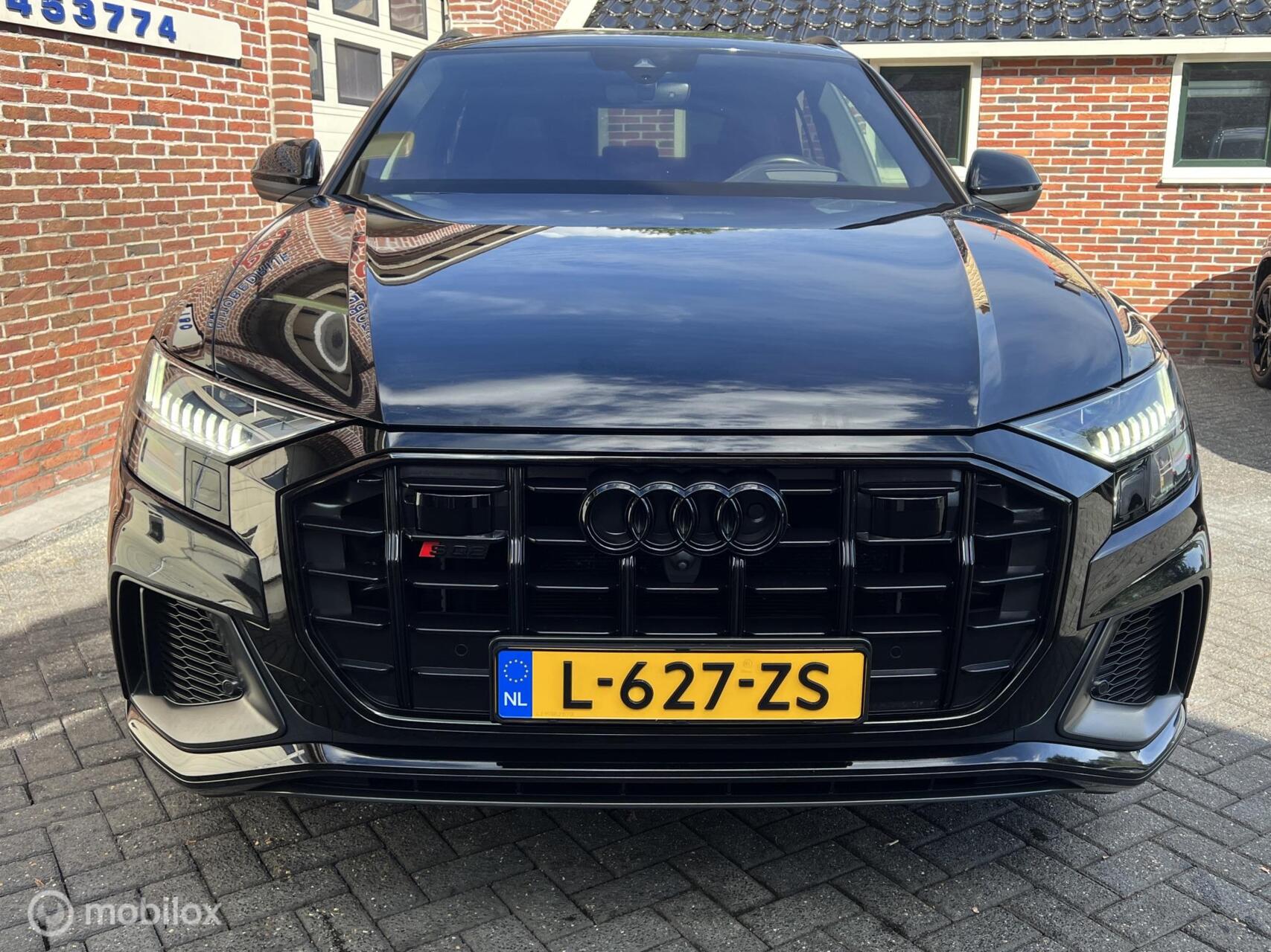 Foto van Audi Sq8