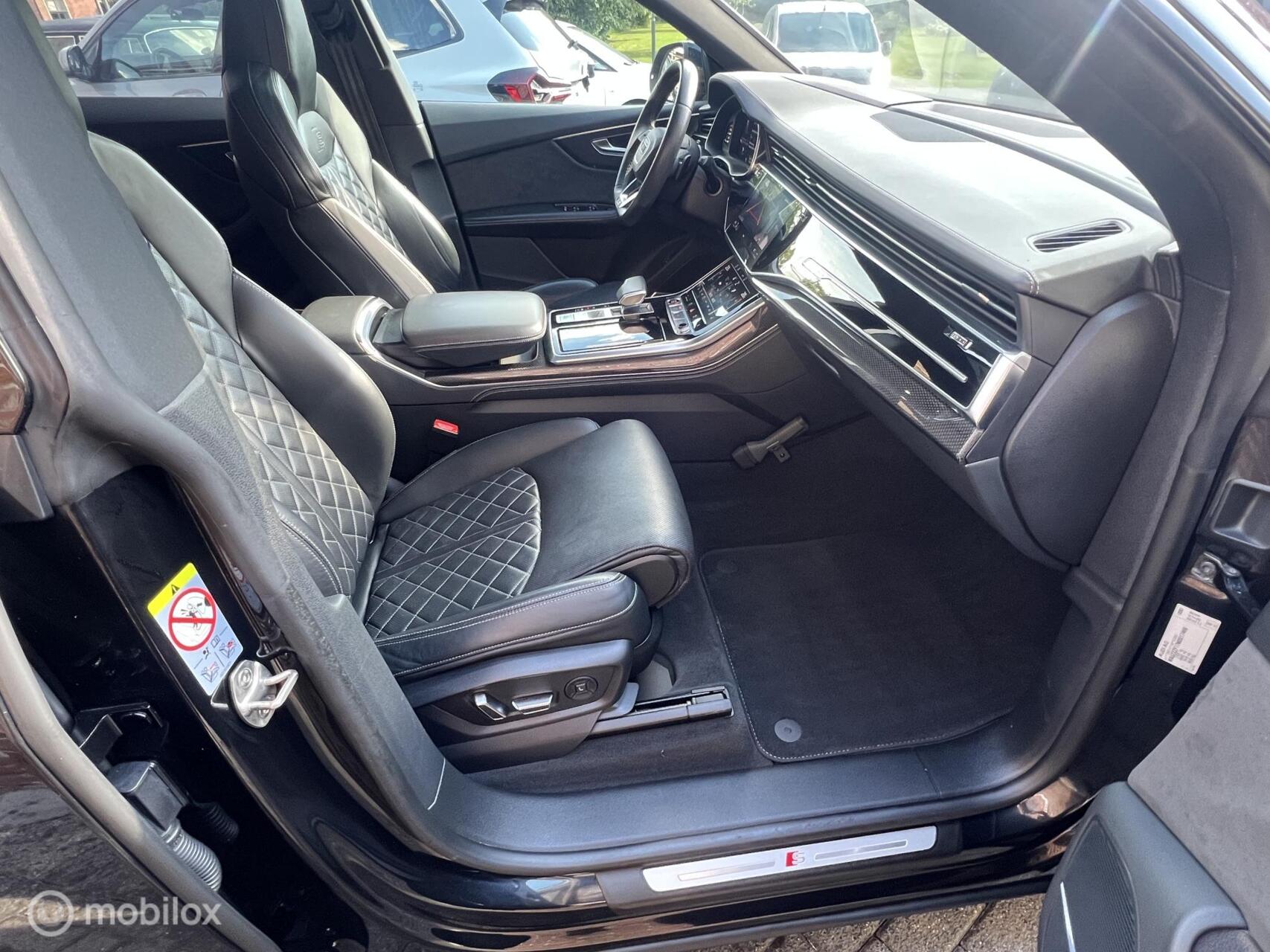 Foto van Audi Sq8