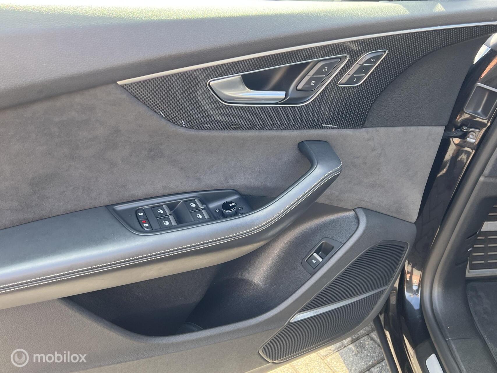 Foto van Audi Sq8