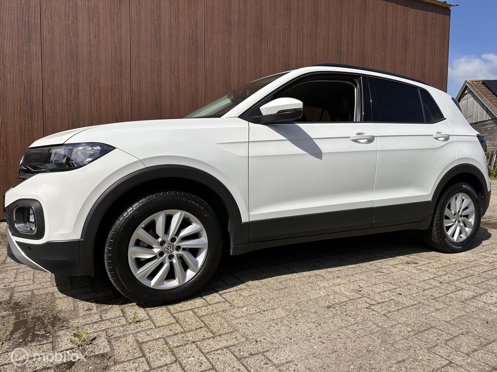Foto van Volkswagen T-cross