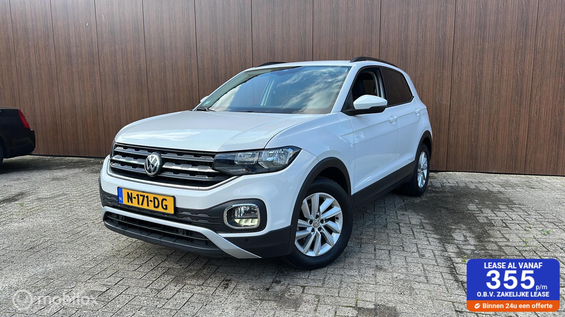 Volkswagen T-cross 1.0 TSI Life airco navigatie cruisecontr 2019 - voorkant