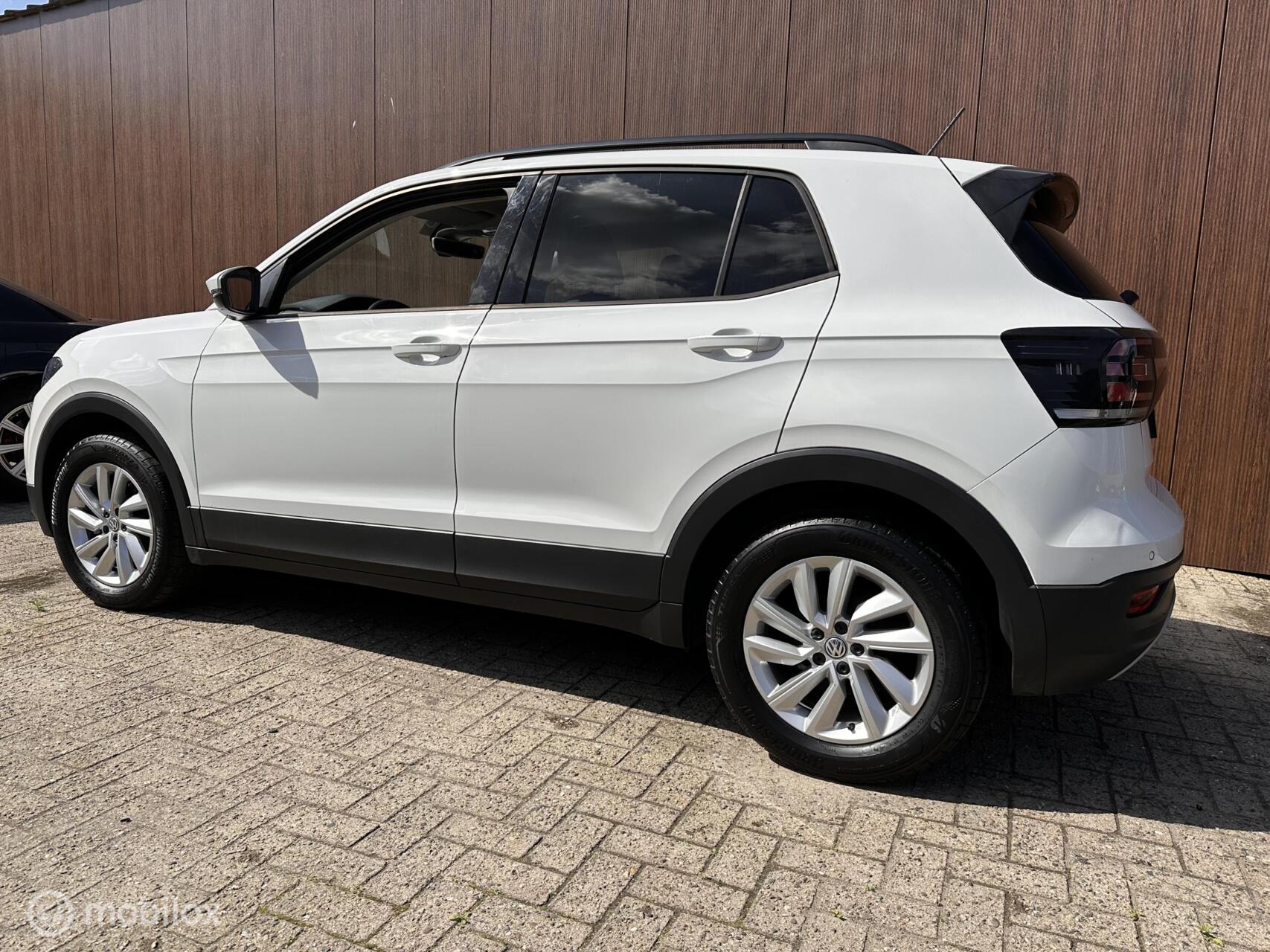 Foto van Volkswagen T-cross