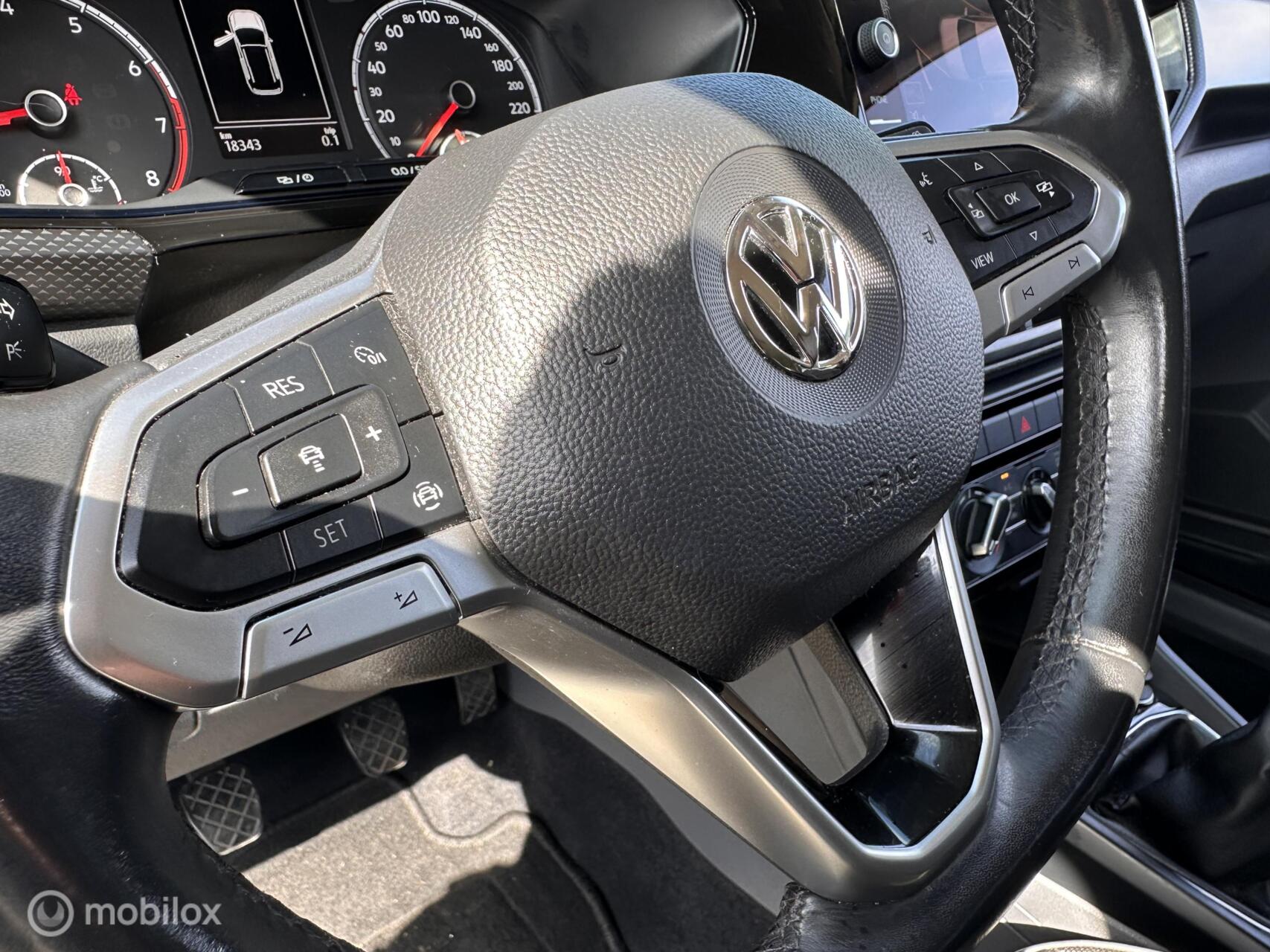 Foto van Volkswagen T-cross