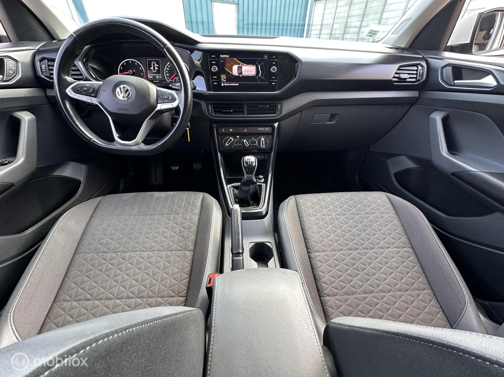 Foto van Volkswagen T-cross