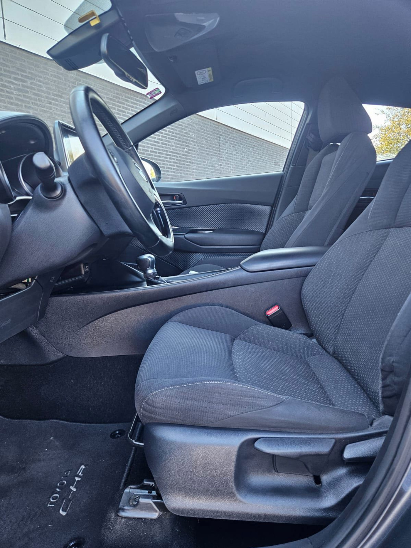 Foto van Toyota Toyota C-hr