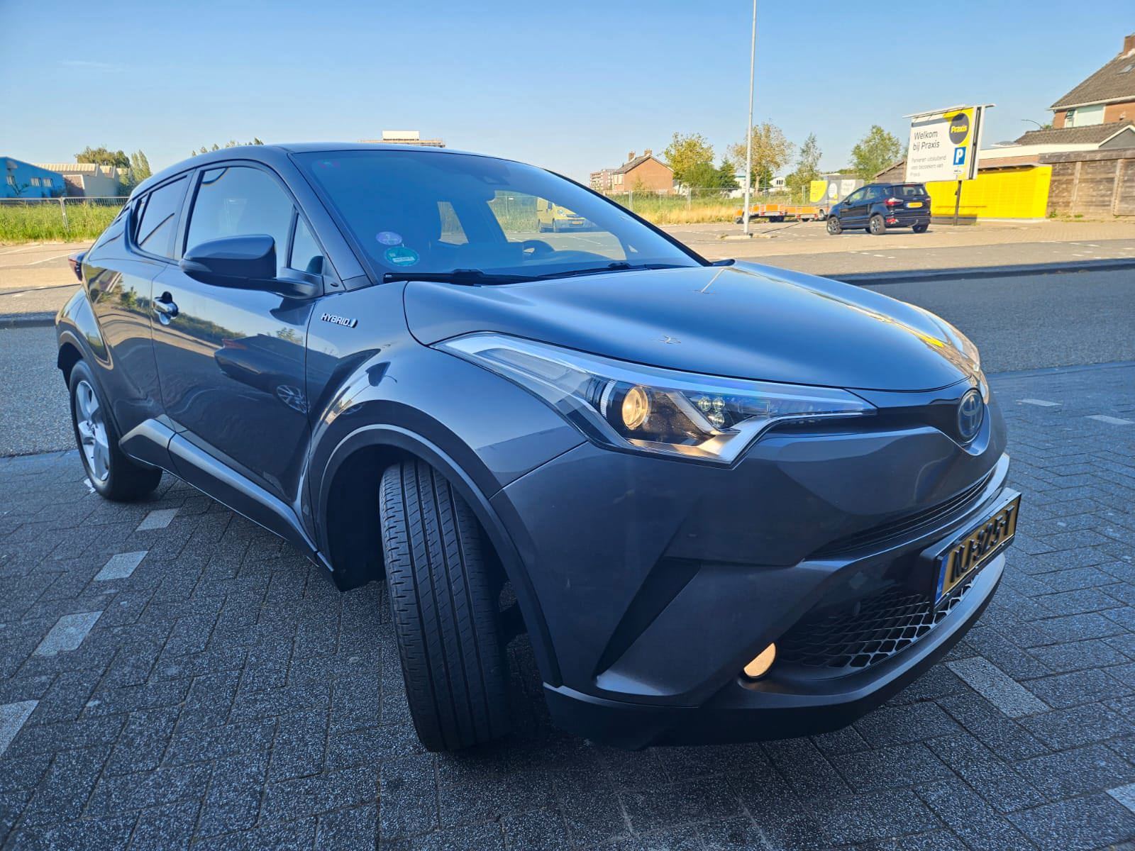 Foto van Toyota Toyota C-hr