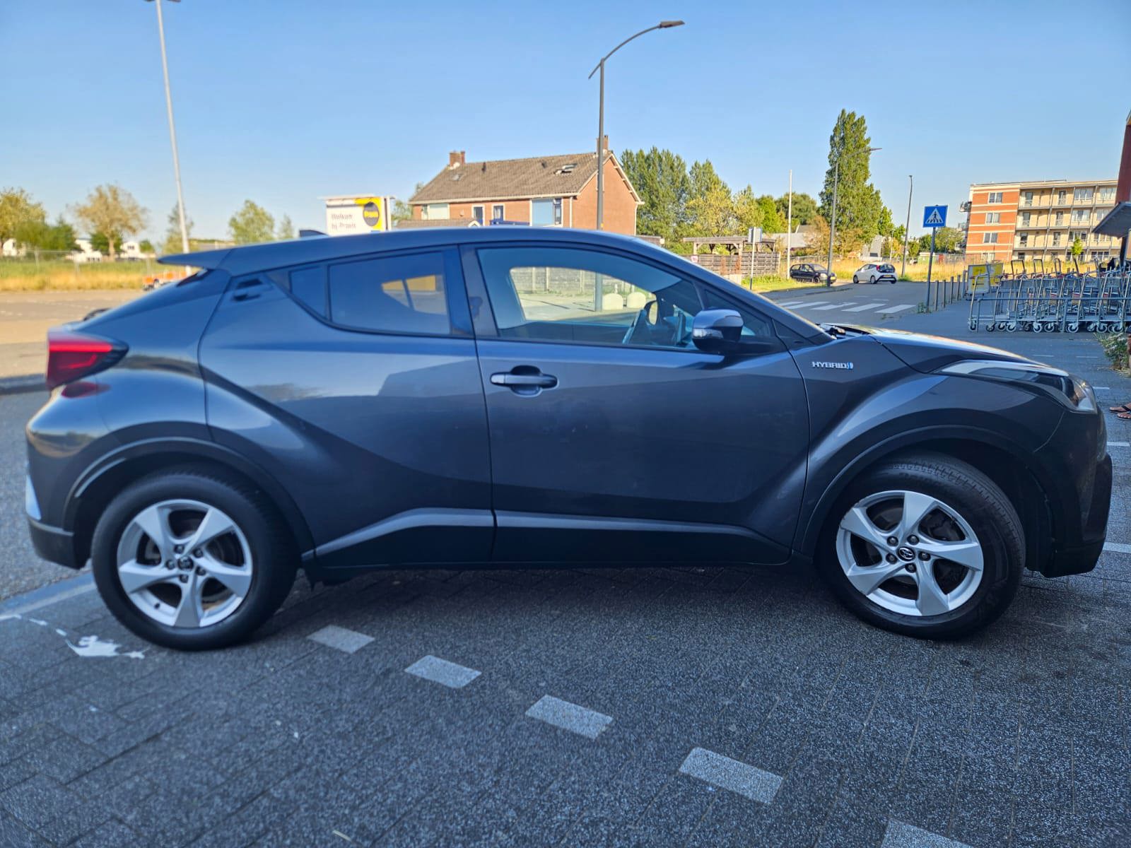 Foto van Toyota Toyota C-hr