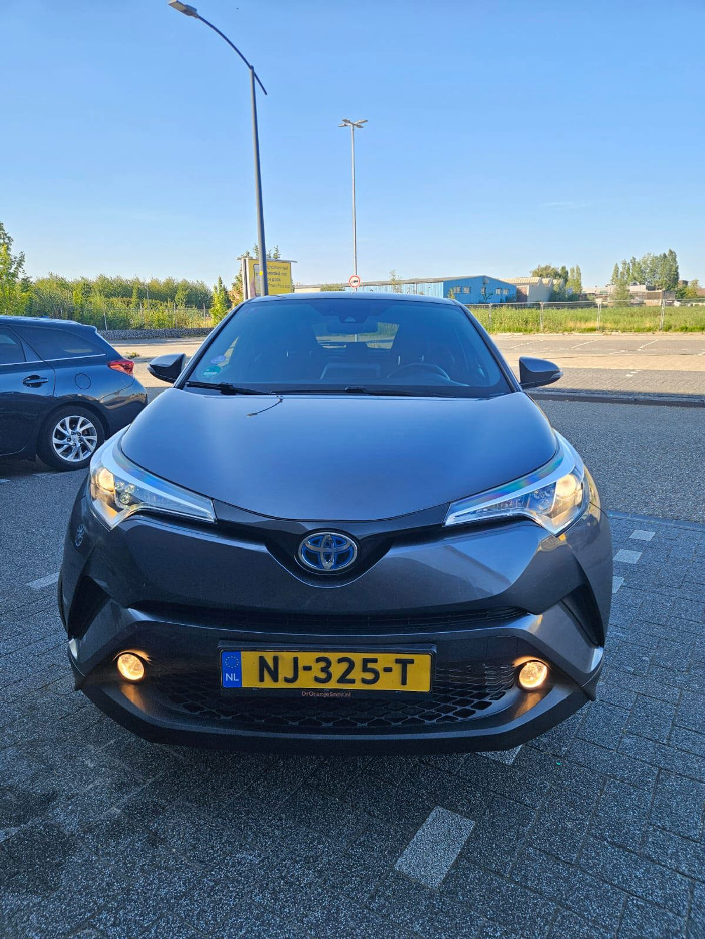 Foto van Toyota Toyota C-hr