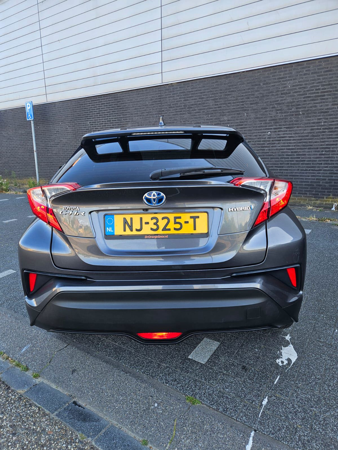 Foto van Toyota Toyota C-hr
