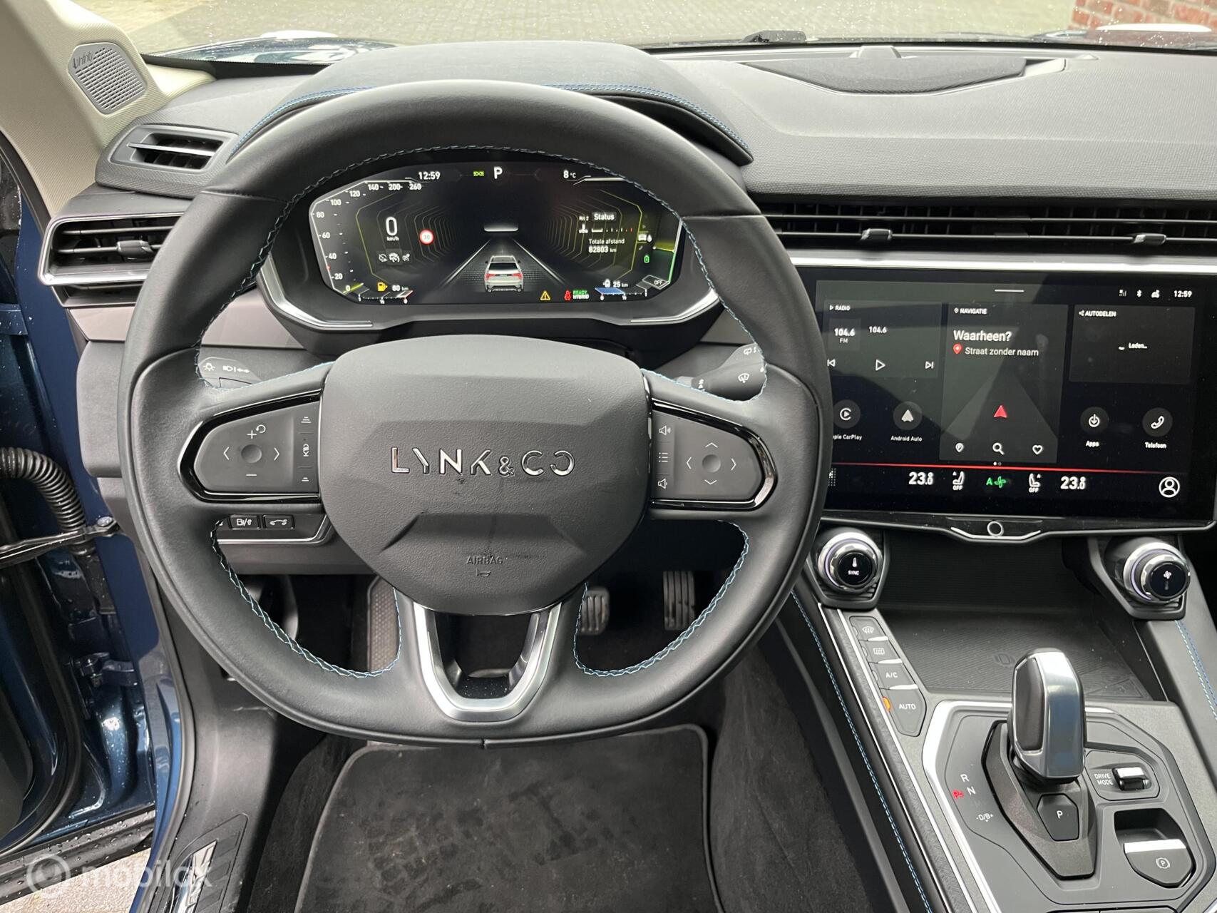 Foto van Lynk&co LYNK & Co 01