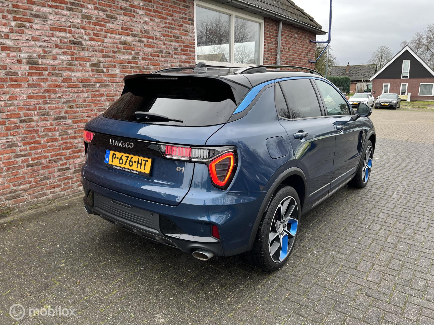 Foto van Lynk&co LYNK & Co 01