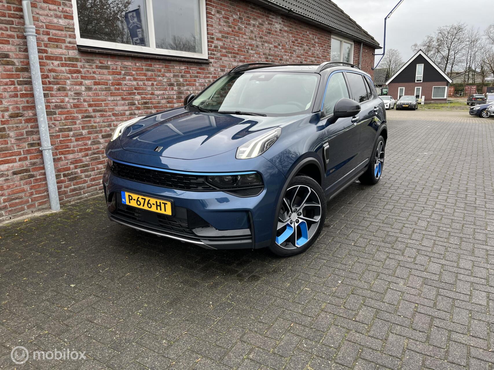 Foto van Lynk&co LYNK & Co 01