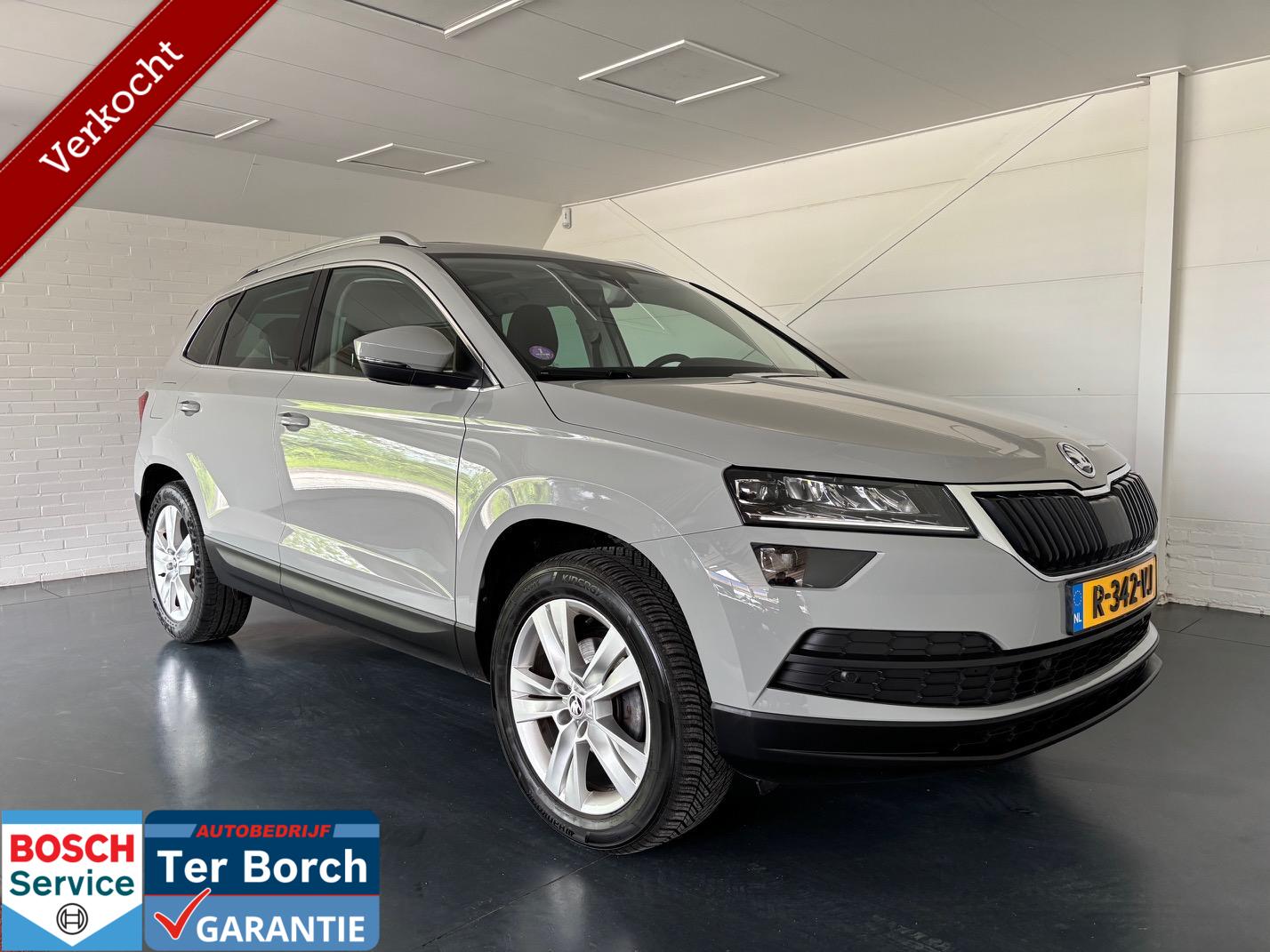 Skoda Karoq 1.5 TSI ACT Sportline Business, AUTOMAAT ,PANO,T-HAAK,Virtual cockpit 2019 - voorkant