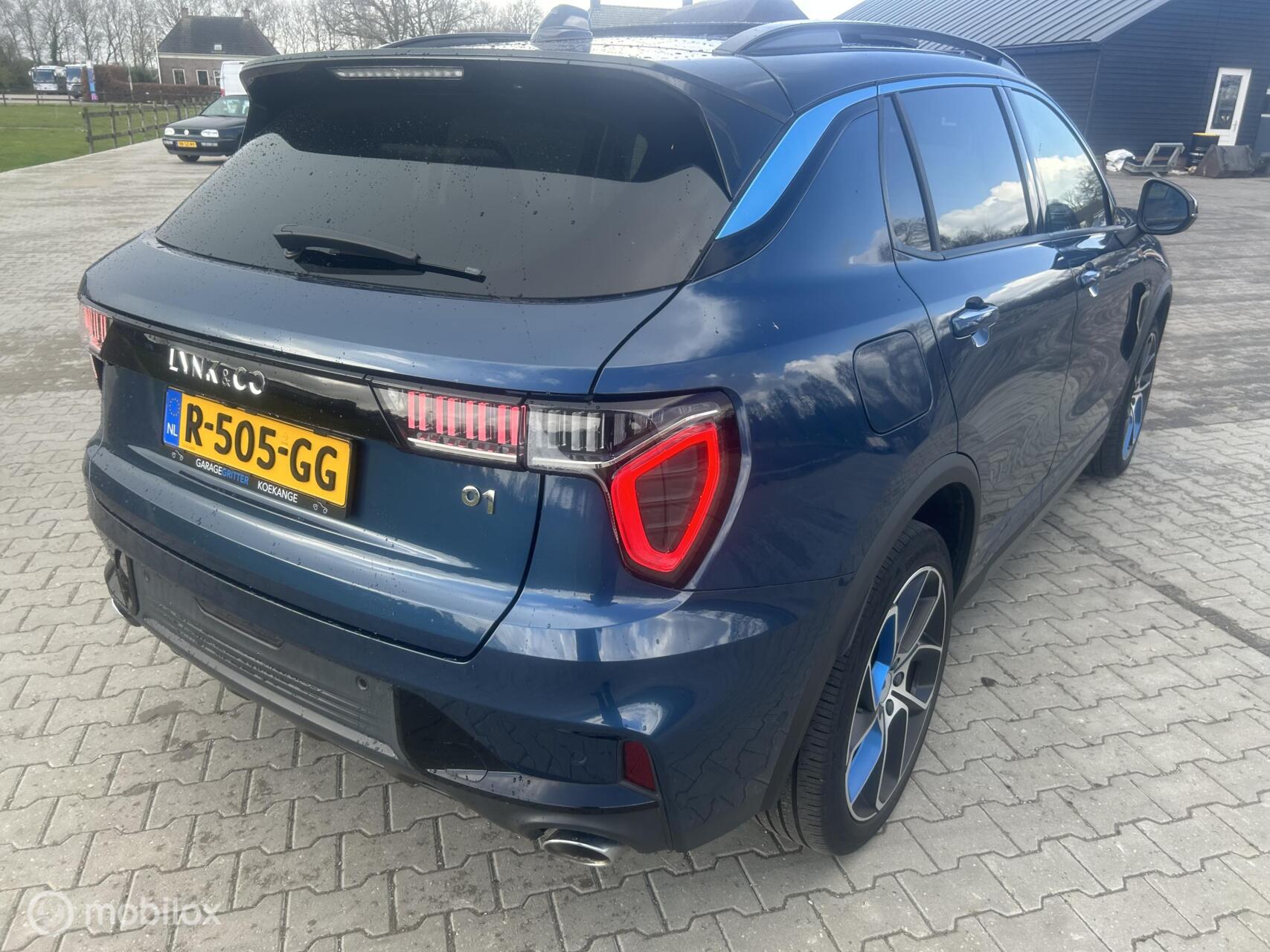 Foto van Lynk&co LYNK & Co 01