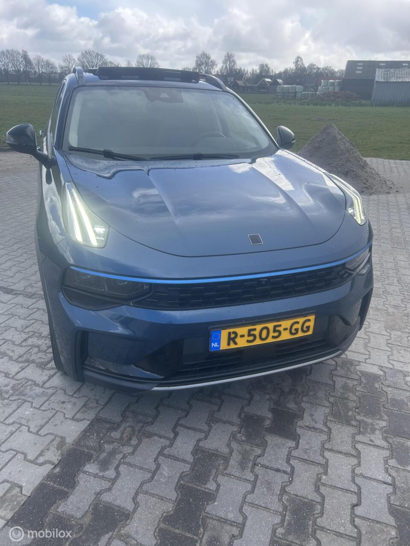Foto van Lynk&co LYNK & Co 01