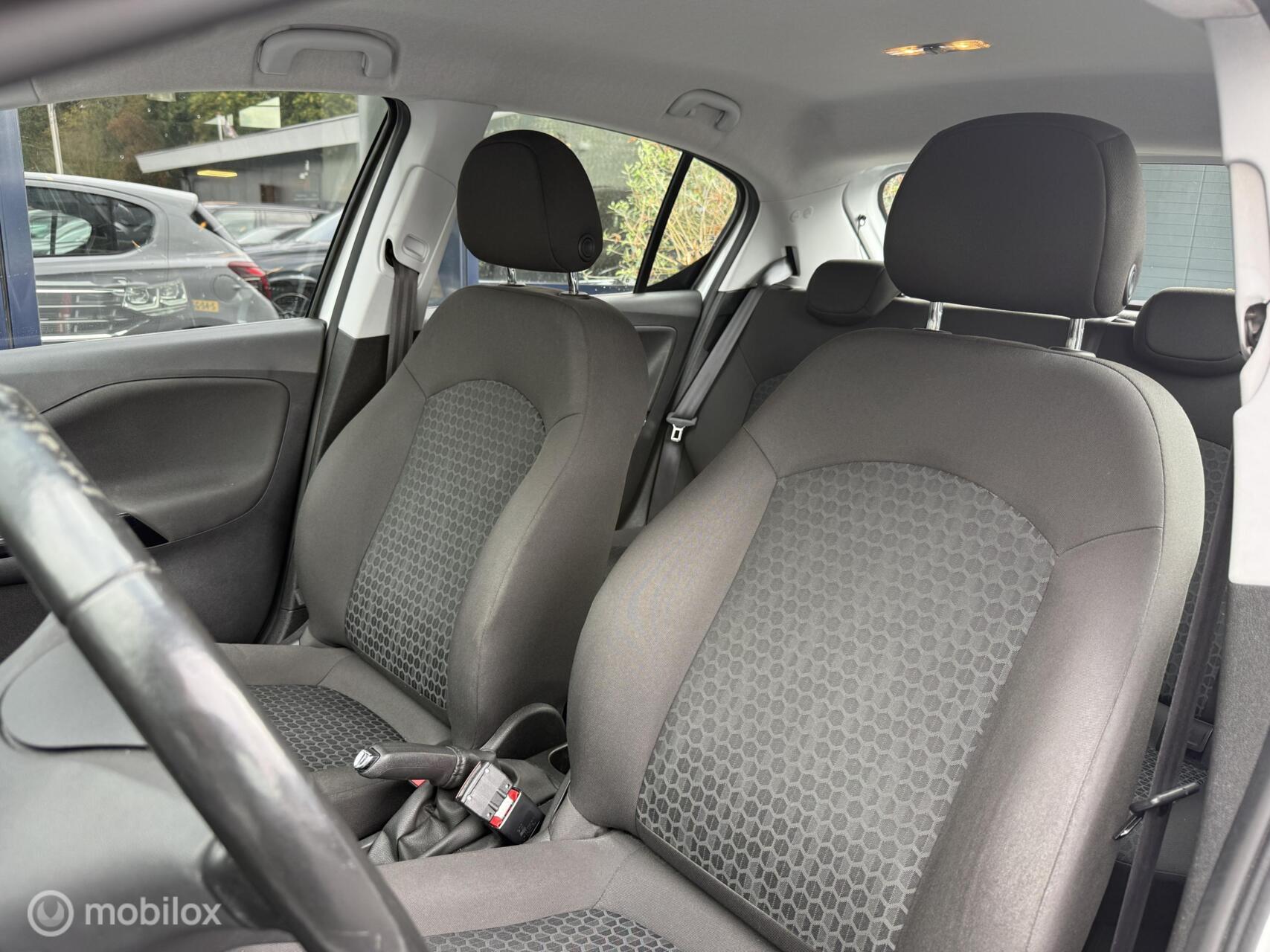Foto van Opel Corsa-e