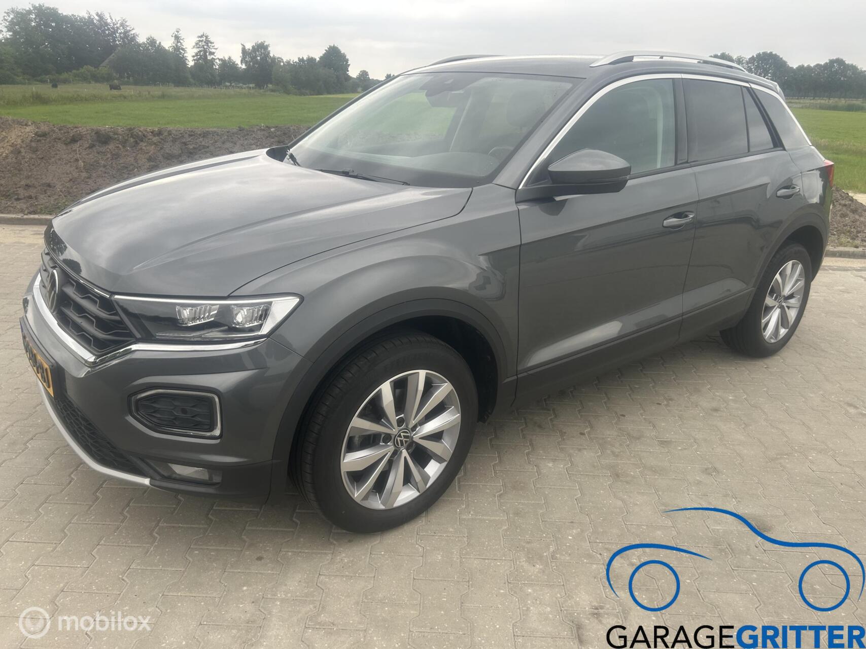 Volkswagen T-roc 1.5 TSI Style Business 2021 - voorkant