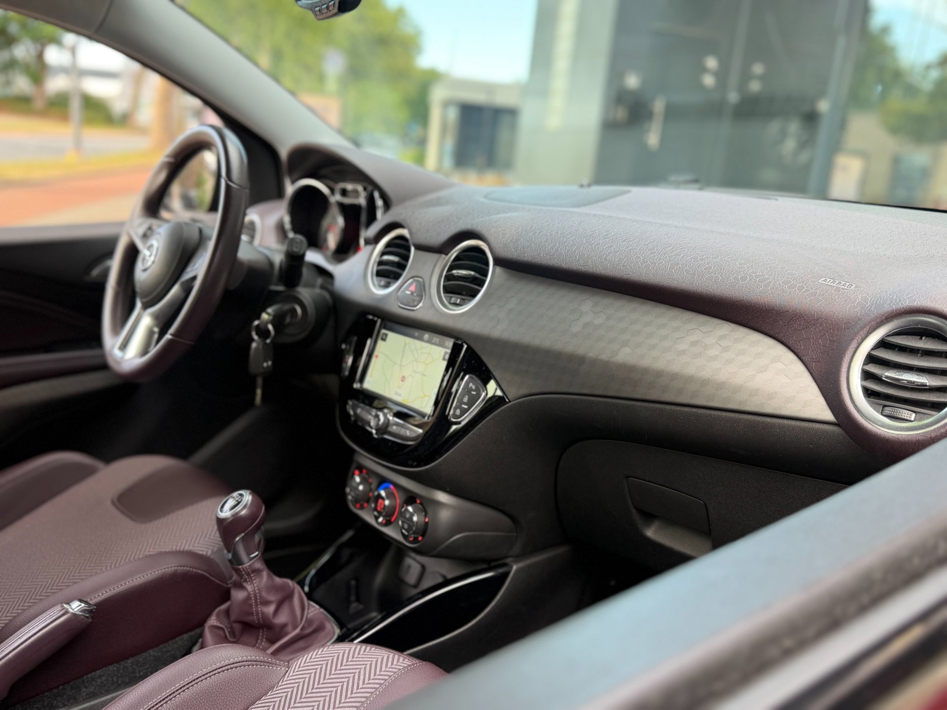 Foto van Opel Adam