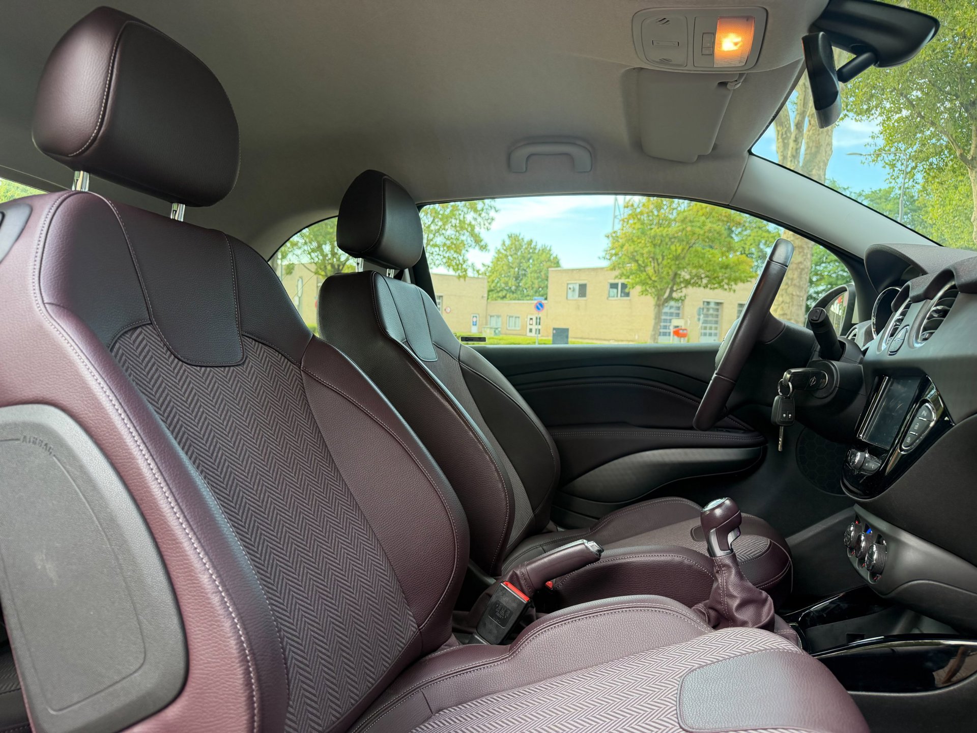 Foto van Opel Adam