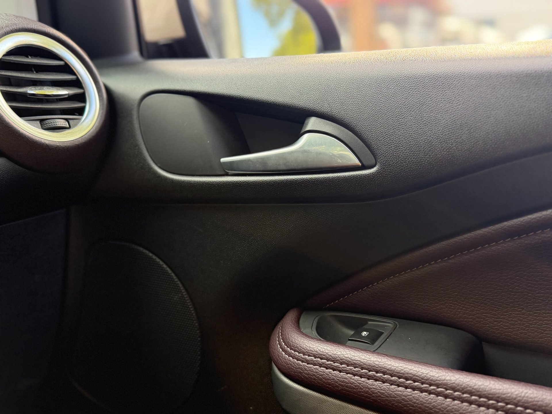 Foto van Opel Adam