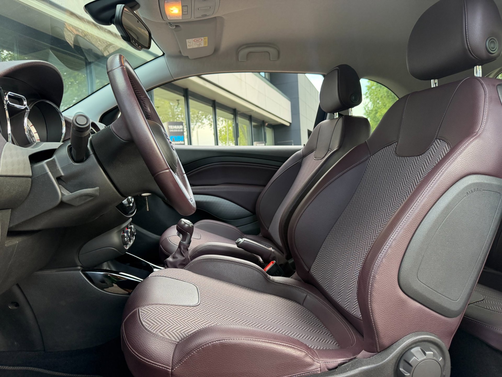 Foto van Opel Adam