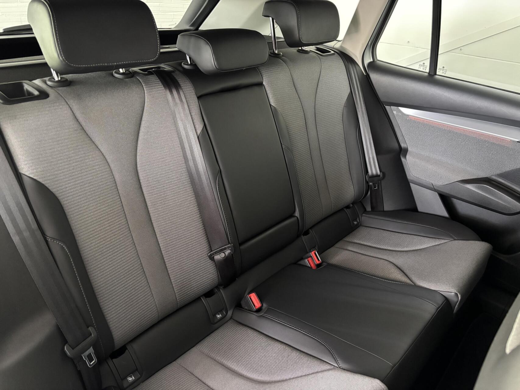 Foto van Skoda Enyaq 80