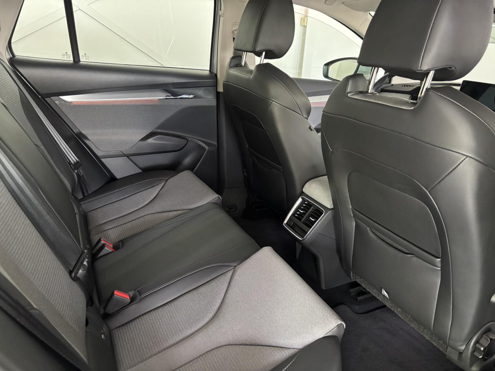 Foto van Skoda Enyaq 80
