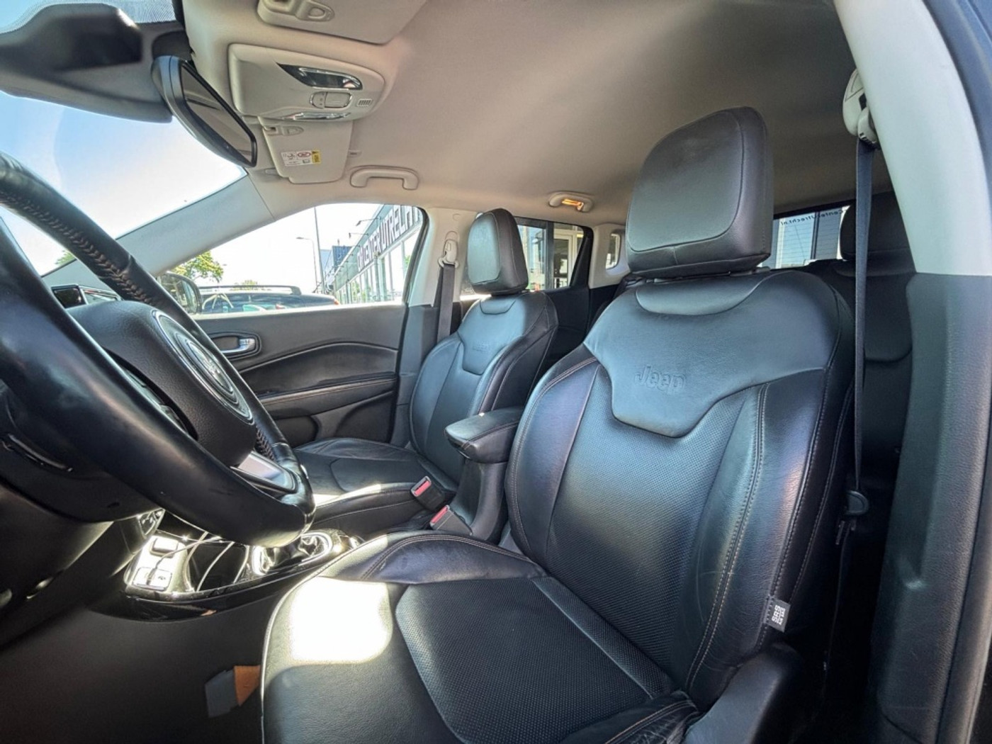 Foto van Jeep Compass