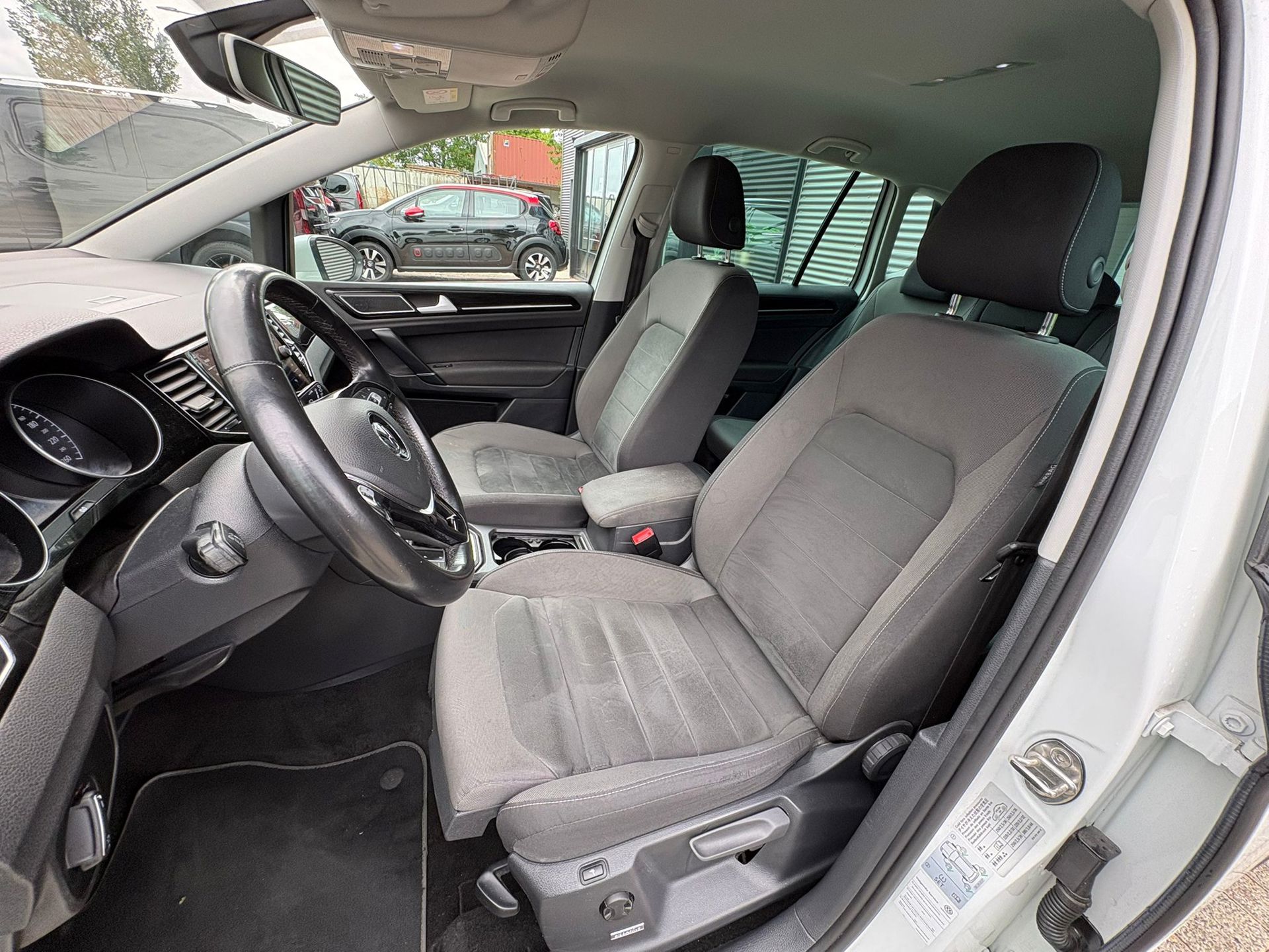 Foto van Volkswagen Golf Sportsvan
