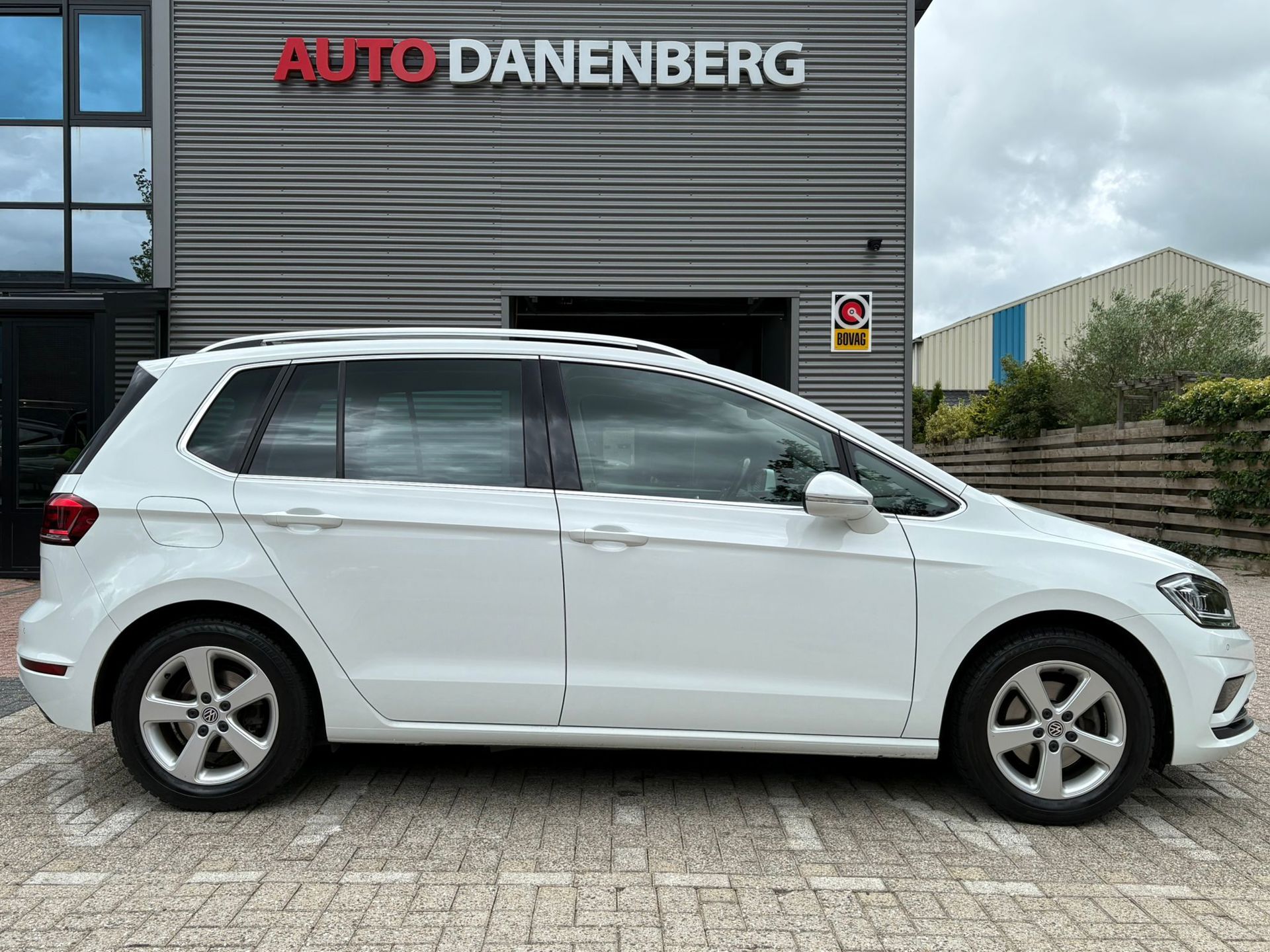 Foto van Volkswagen Golf Sportsvan