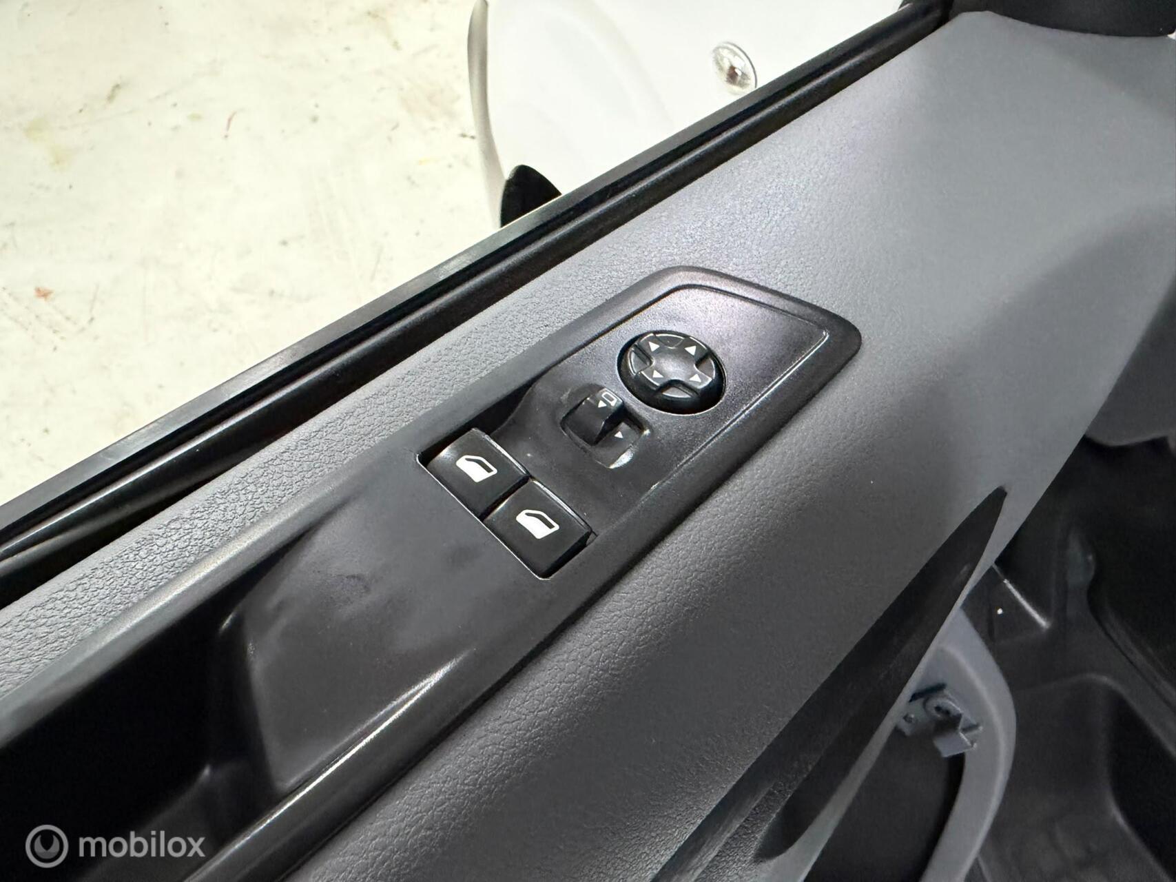 Foto van Opel Vivaro