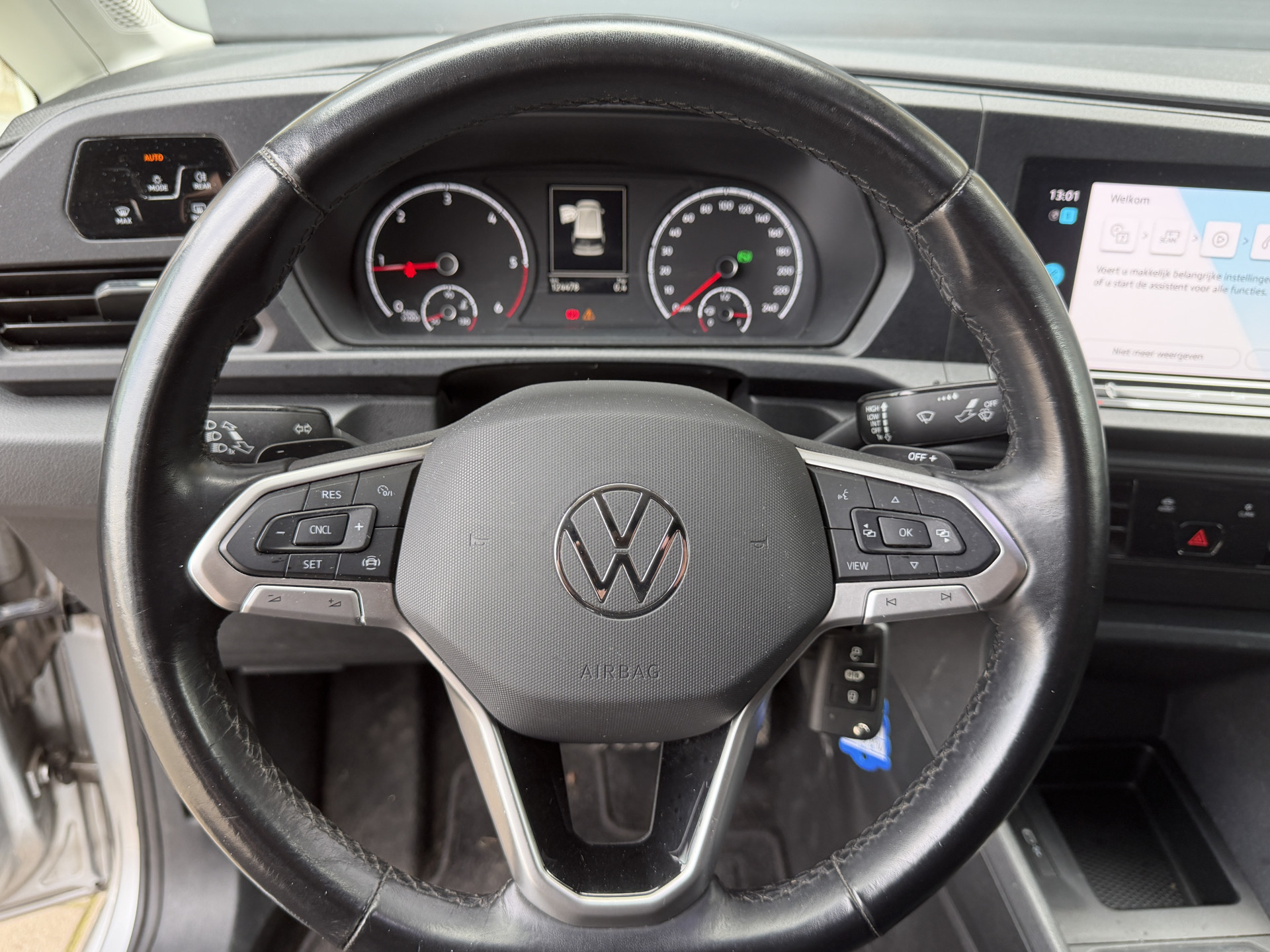 Foto van Volkswagen Caddy Modified Partition Wall