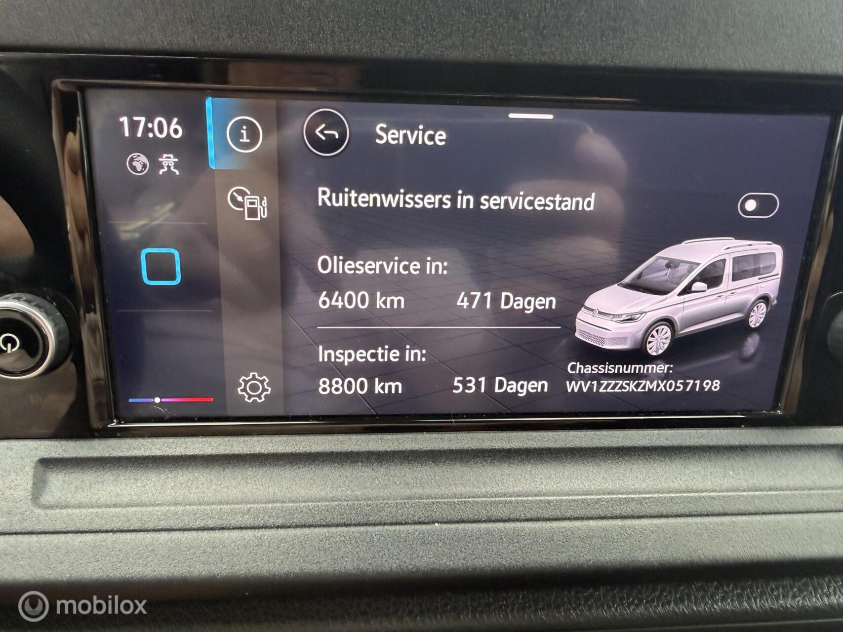 Foto van Volkswagen Caddy Modified Partition Wall
